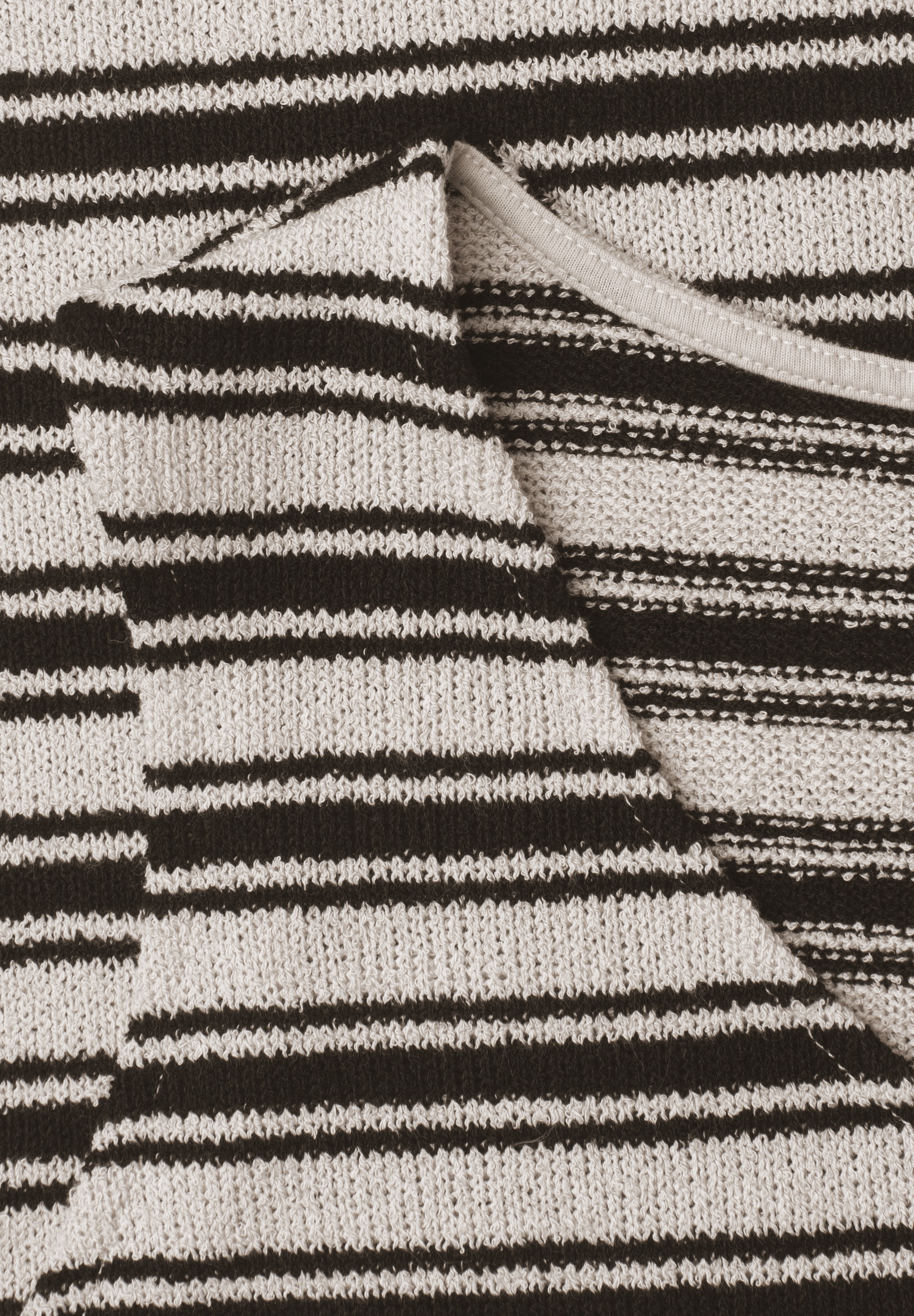 STREET ONE Top en tricot Sommertop, tiefer Rundhalsausschnitt, Viskosemx