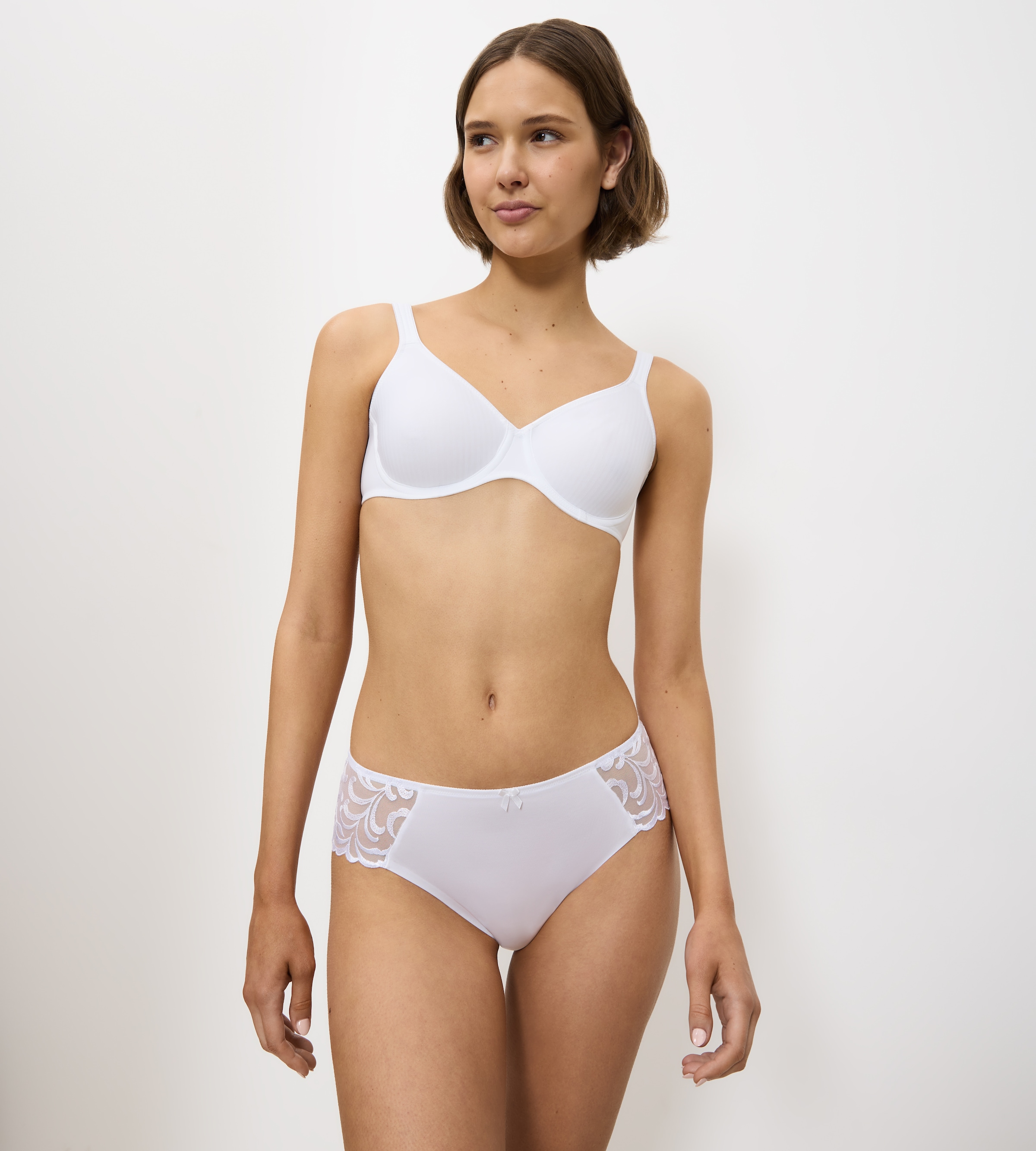 Triumph Soutien-gorge à armatures »Modern Soft+Cotton W« avec motif discret à rayures brillantes et bretelles larges