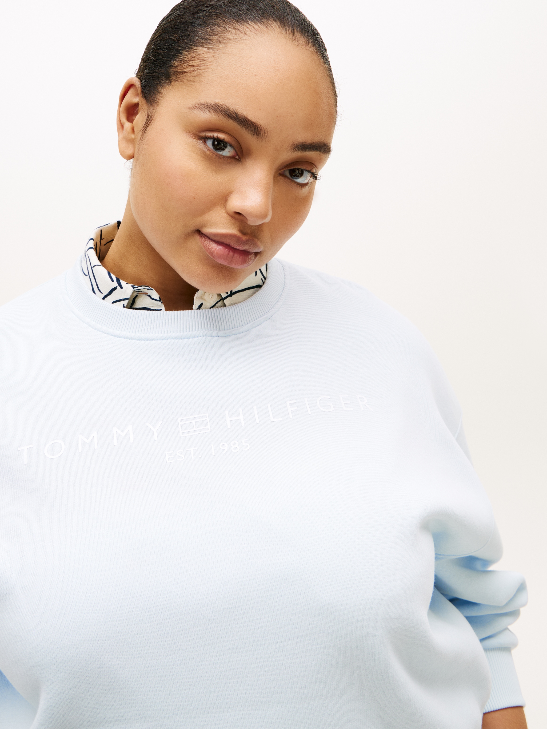 Tommy Hilfiger Curve Sweatshirt »CRV CORP LOGO MDRN SWTSRT«, in grossen Grössen
