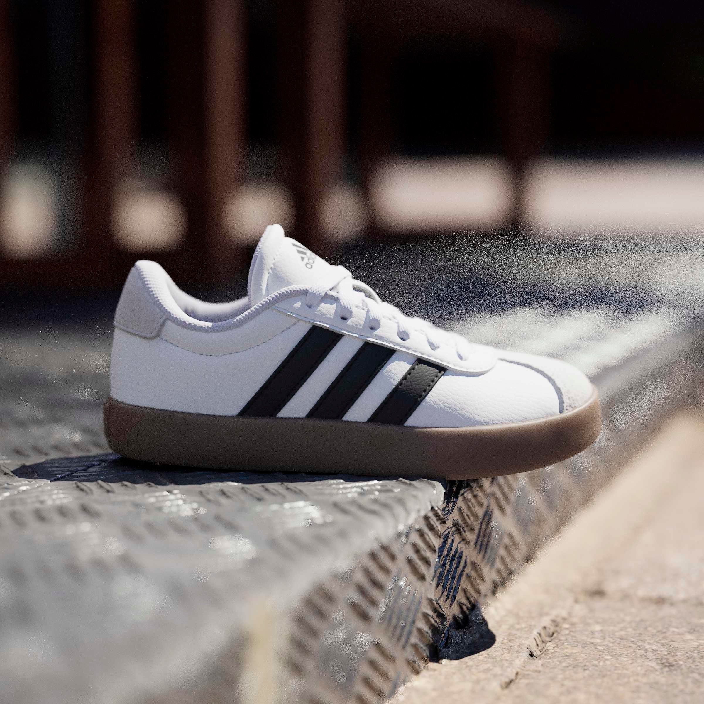 adidas Sportswear Sneakers »VL COURT 3.0«  inspiriert vom Design des adidas samba, für Kinder