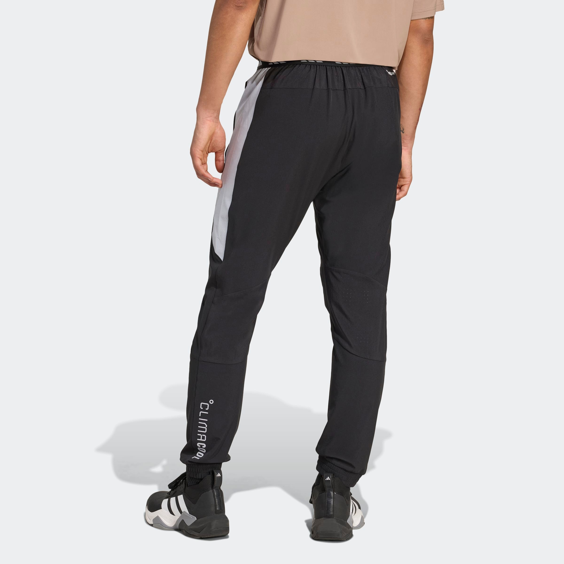adidas Performance Sporthose »TECH APP S-PANT«  mit Reissverschlusstaschen, schnell trocknend, elastisch