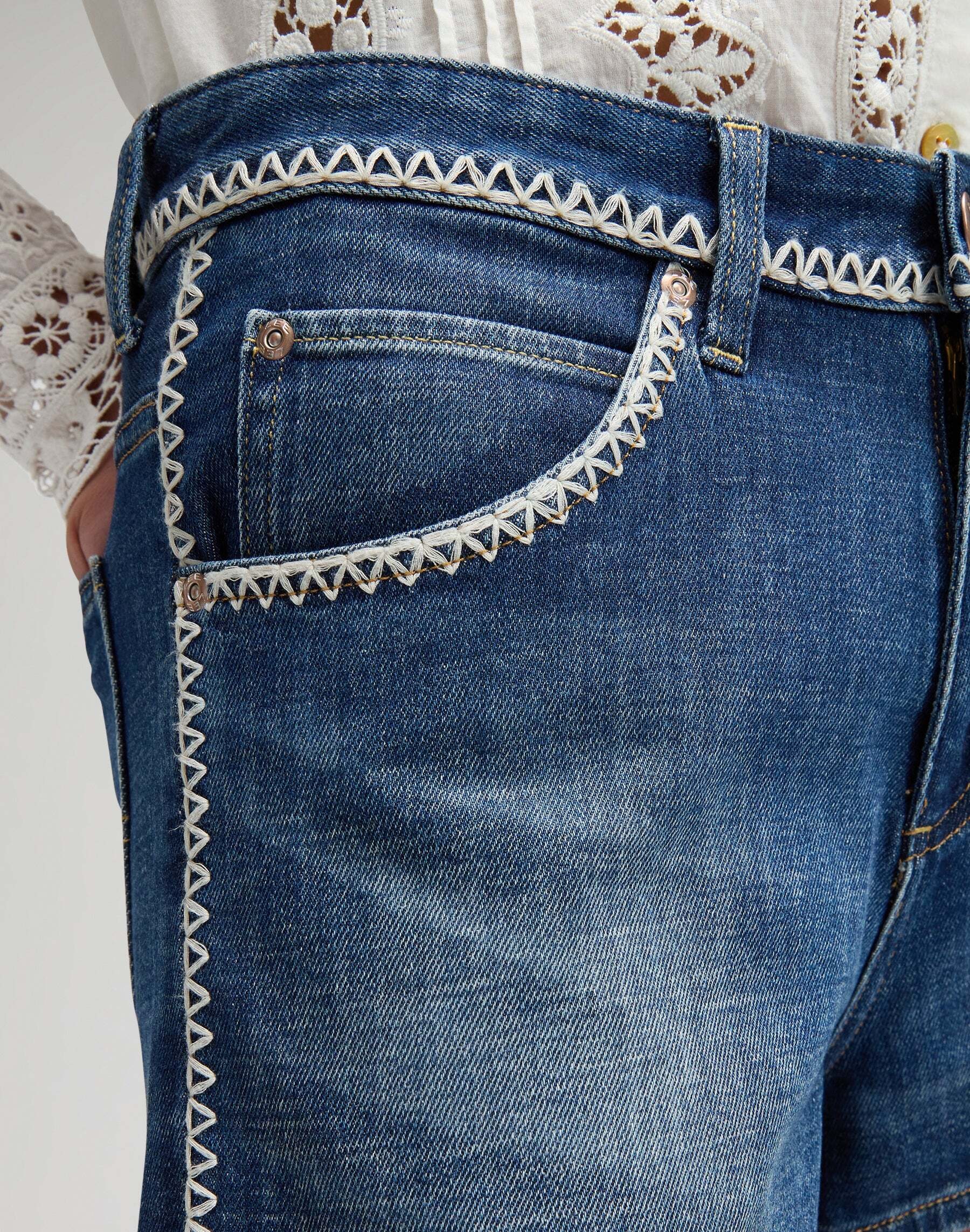 Lee® Slim-fit-Jeans »Lee Jeansshorts Zigzag Rider«