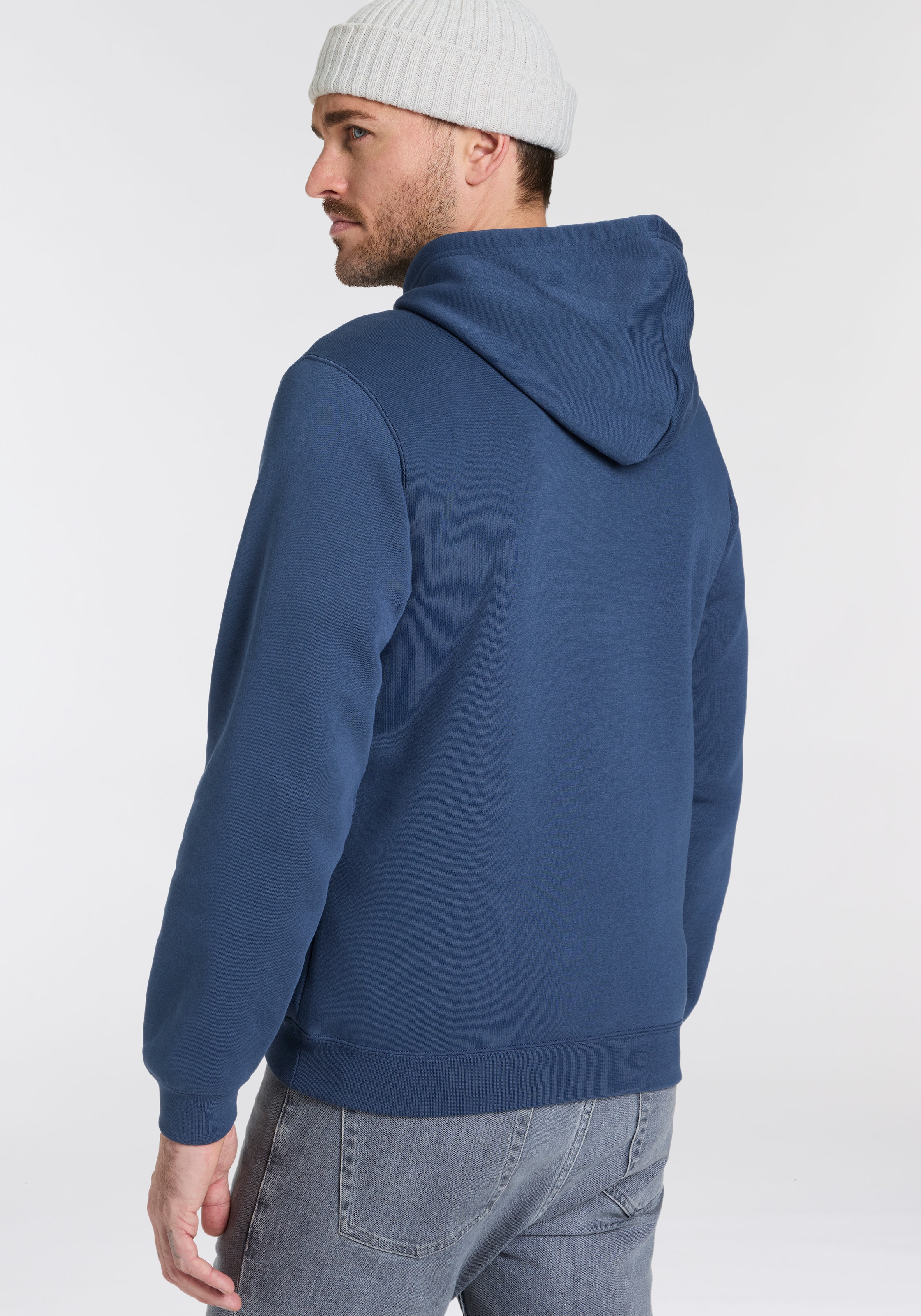 Converse Kapuzensweatshirt »CONVERSE GO-TO CHUCK TAYLOR PATCH HOODIE«, (1 tlg.)