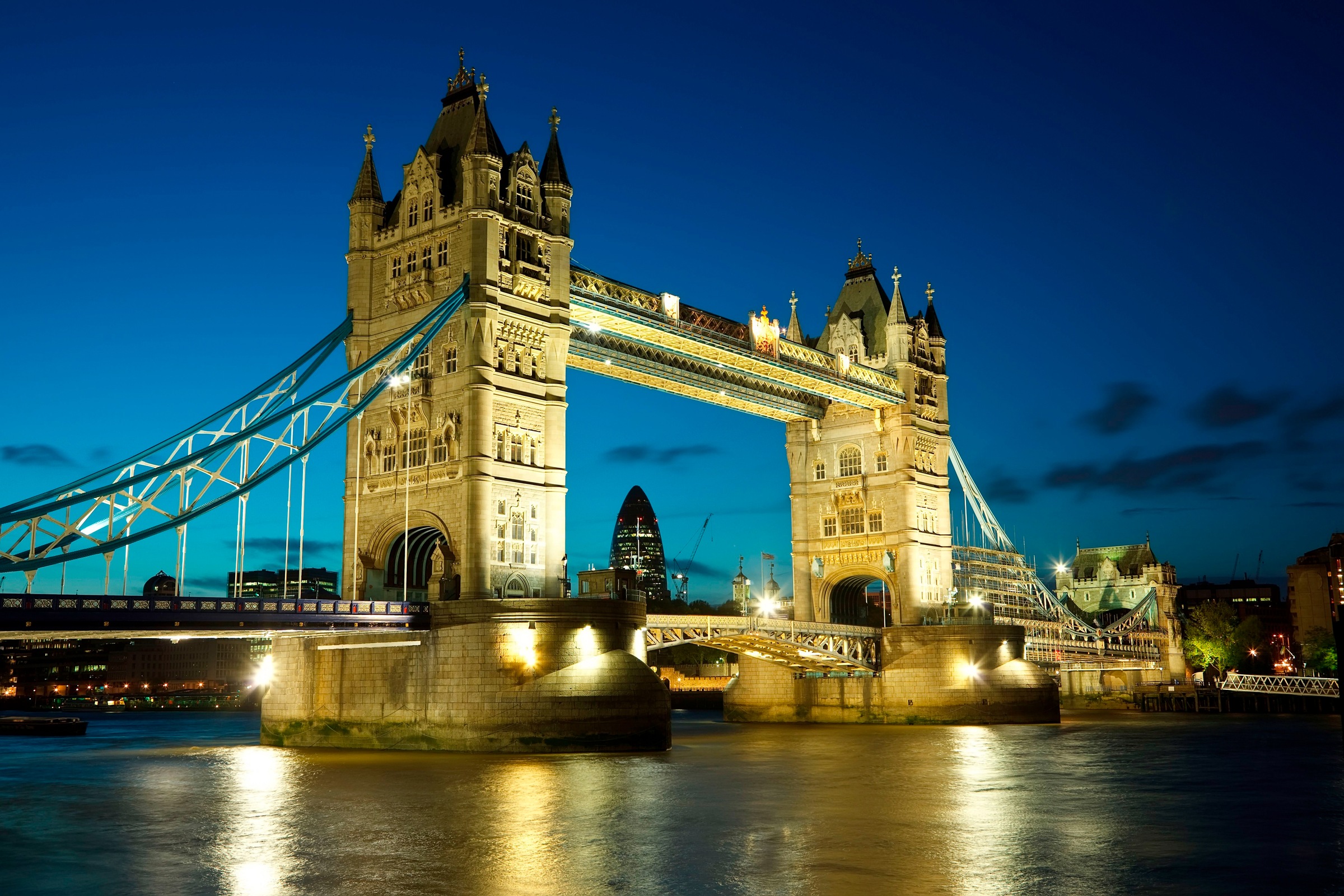 Image of Papermoon Fototapete »Tower Bridge«, matt, BlueBack, 7 Bahnen, 350 x 260 cm bei Ackermann Versand Schweiz
