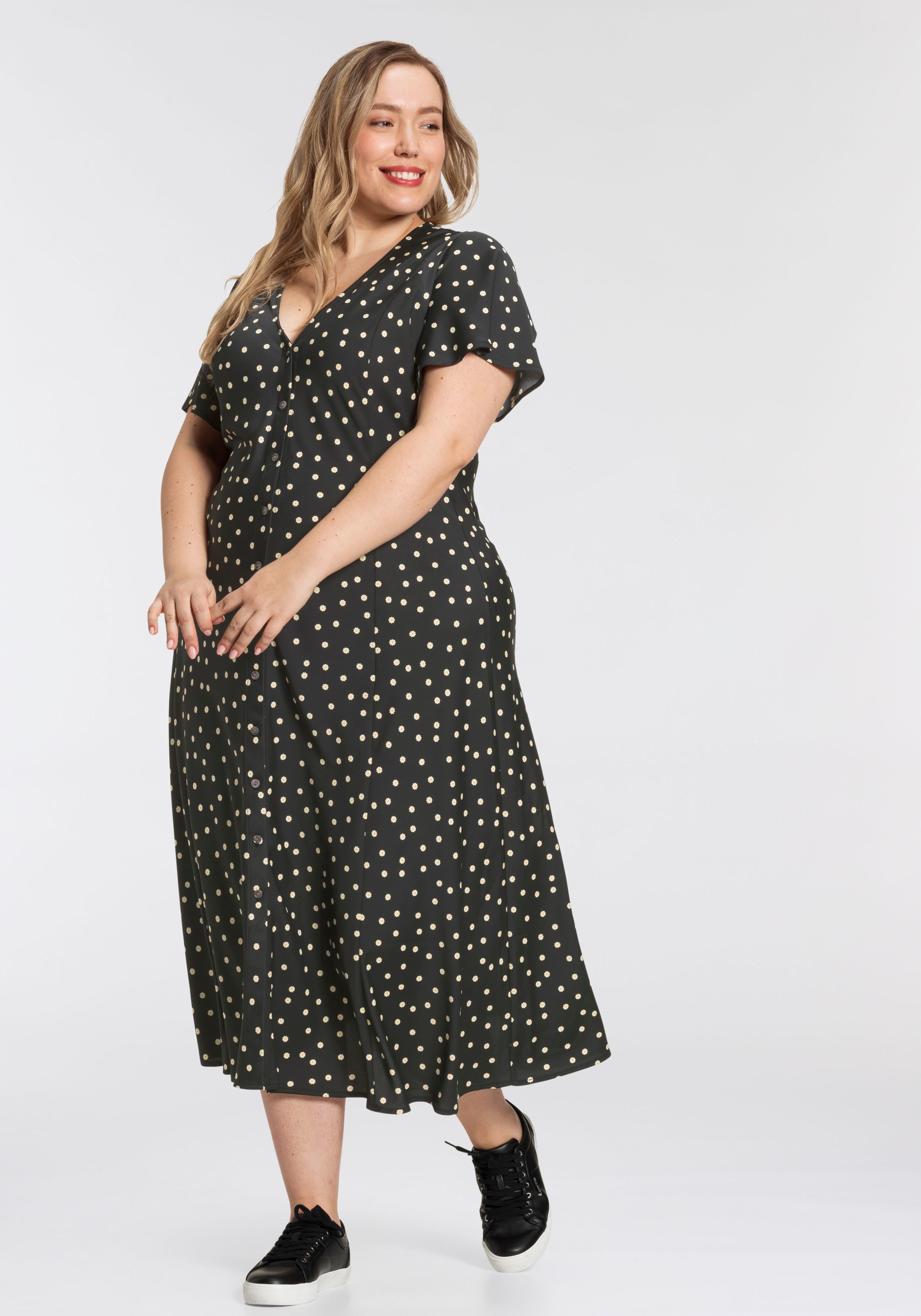 Image of Levi's® Plus Maxikleid »PL RACHELLE DRESS«, mit Knopfleiste bei Ackermann Versand Schweiz