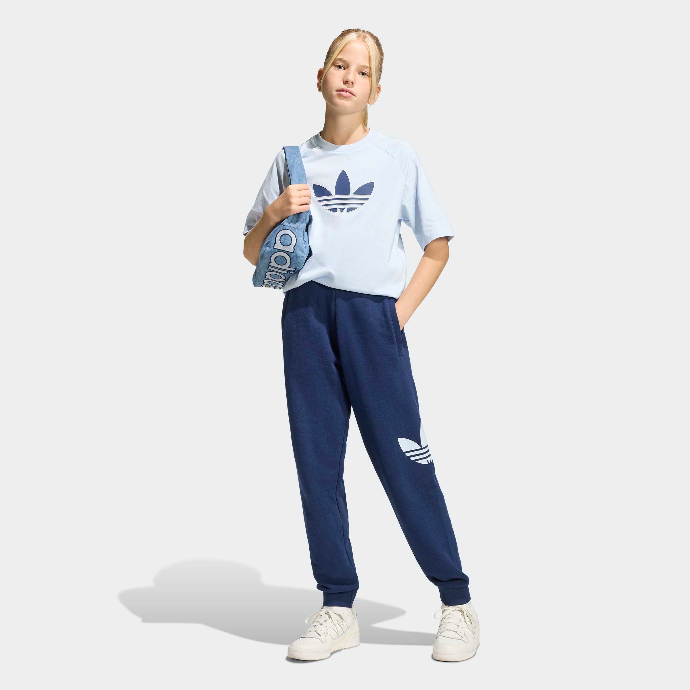 adidas Originals T-Shirt »GFX TR LO TEE« für Kinder, Kurzarmdesign, sportlicher Stil, Rundhalsausschnitt