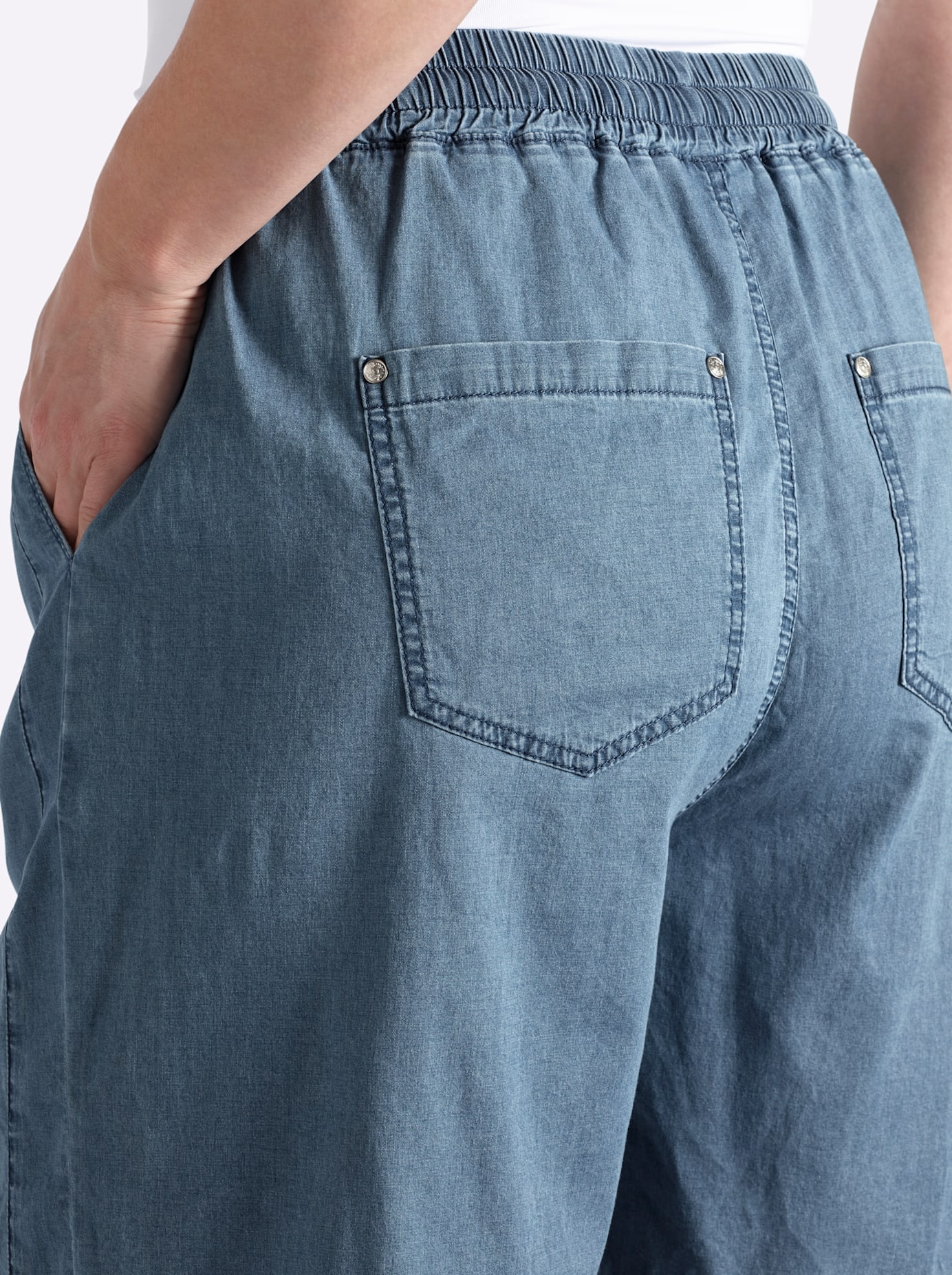 Sheego Jeansshorts 1
