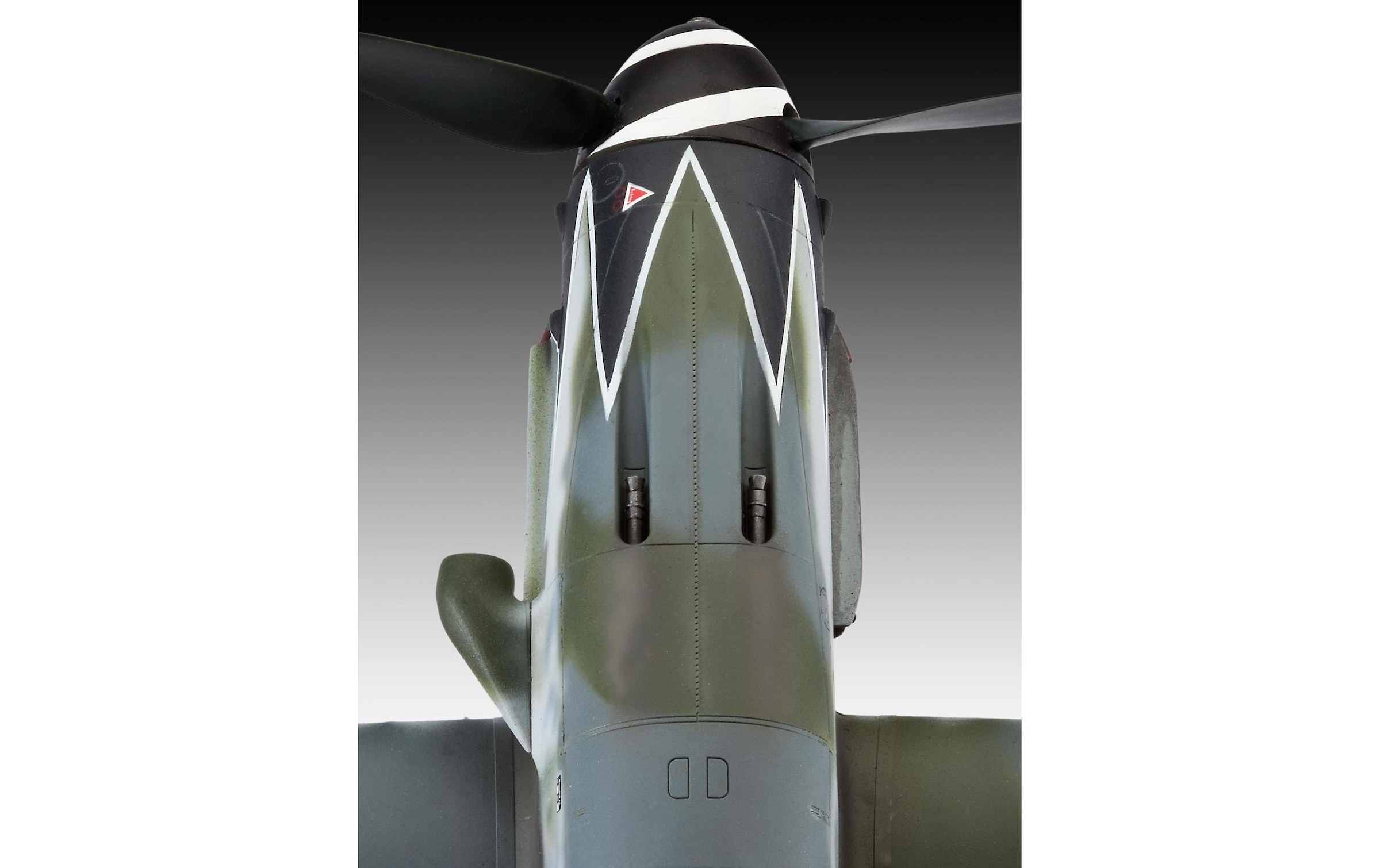Image of Revell Modellbausatz "Messerschmitt Bf109G-10 Erla 1:32" 147 Stk. tlg. 1:32