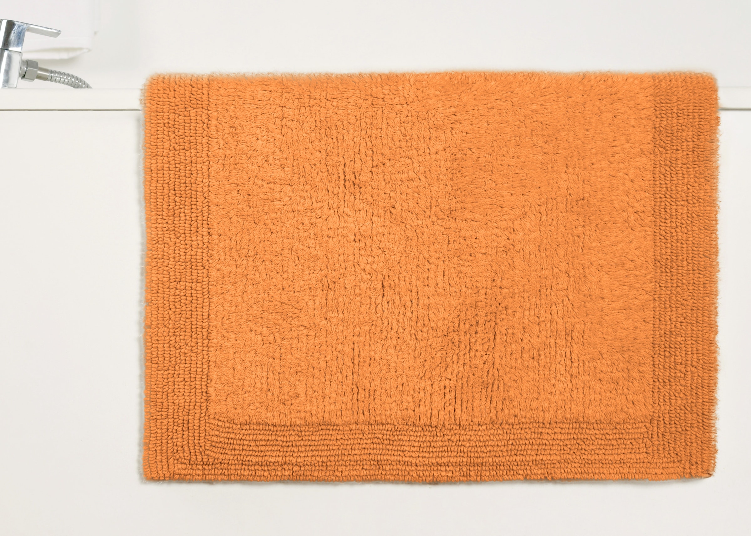 my home Badematte »Kapra, Badvorleger, Badezimmer Teppich«, beidseitig nutzbar-fussbodenheizungsgeeignet-strapazierfähig, mit Bordüre, Badteppich, Badematte, Baumwolle