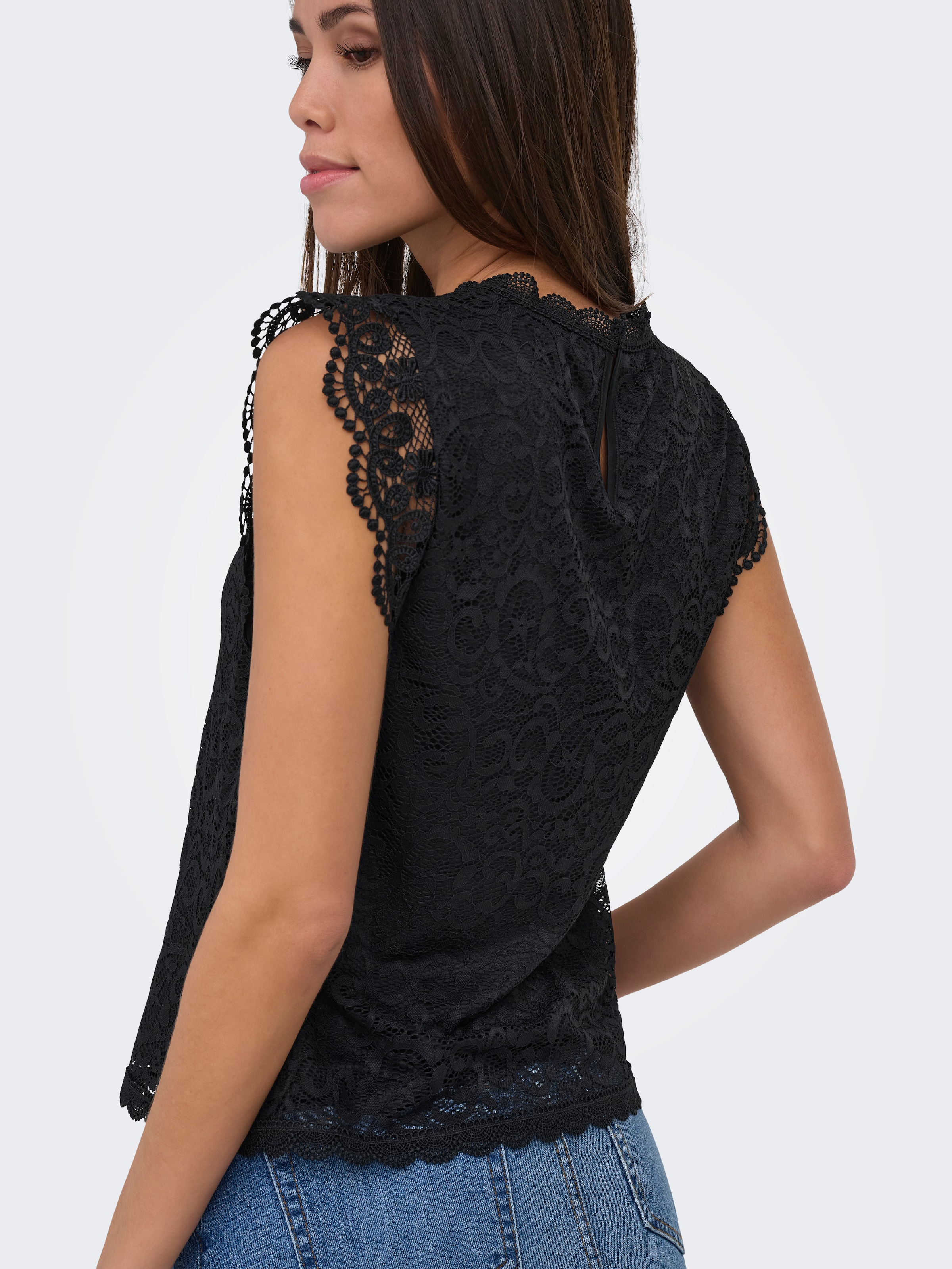 JDY Chemise en dentelle »JDYLOTAS S/L LACE TOP JRS« mélange de matériaux, coupe régulière