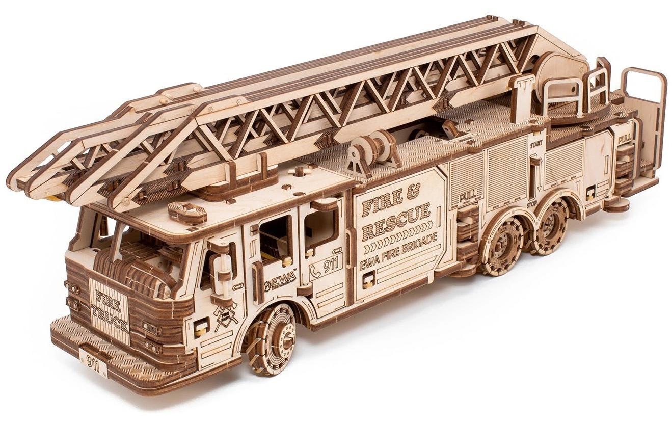 Image of Modellbausatz "Eco-Wood-Art Feuerwehrauto" 439 Stk. tlg.