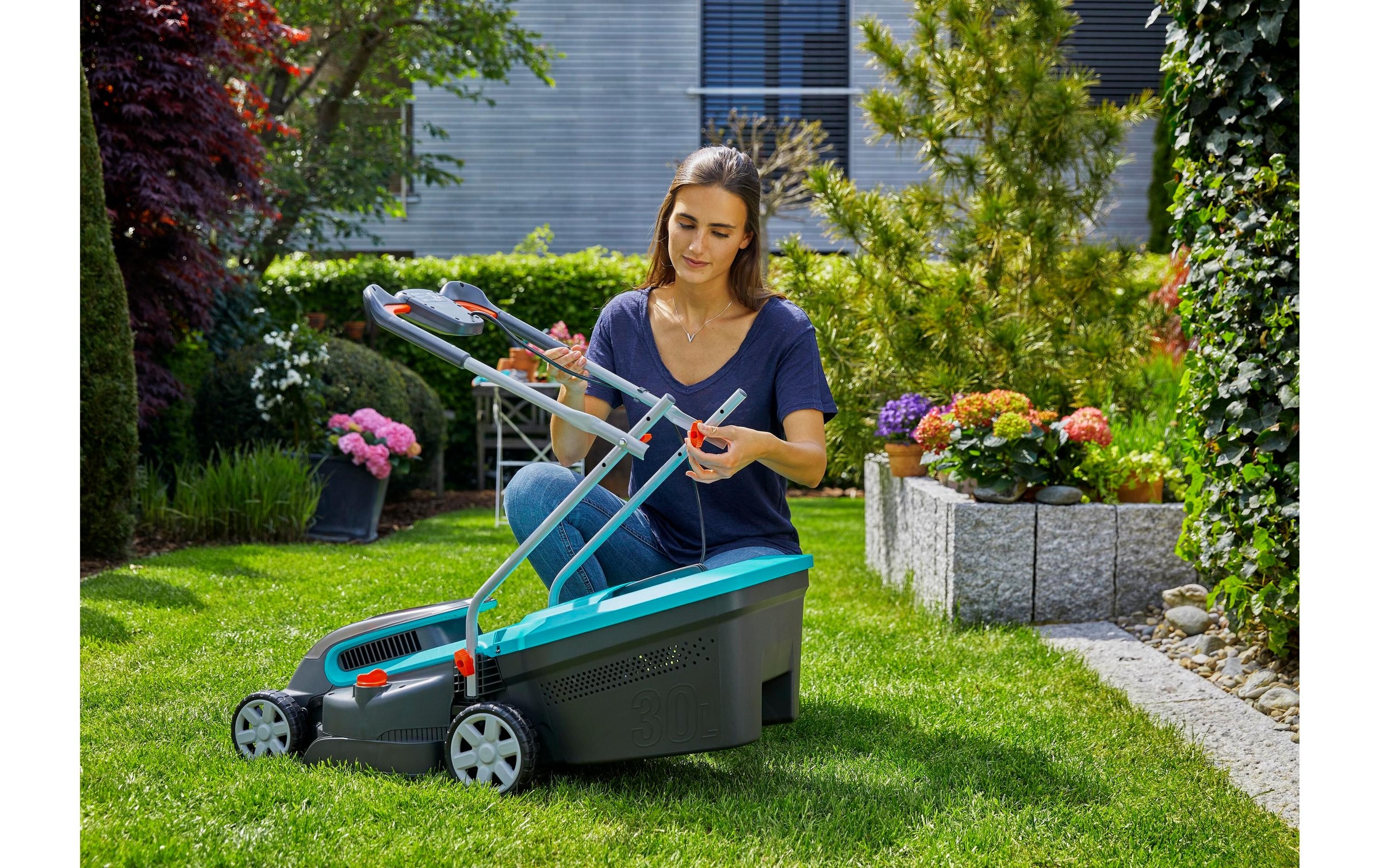 GARDENA Akkurasenmäher »Akku-Rasenmäher PowerMax 32 / 36 V Set«
