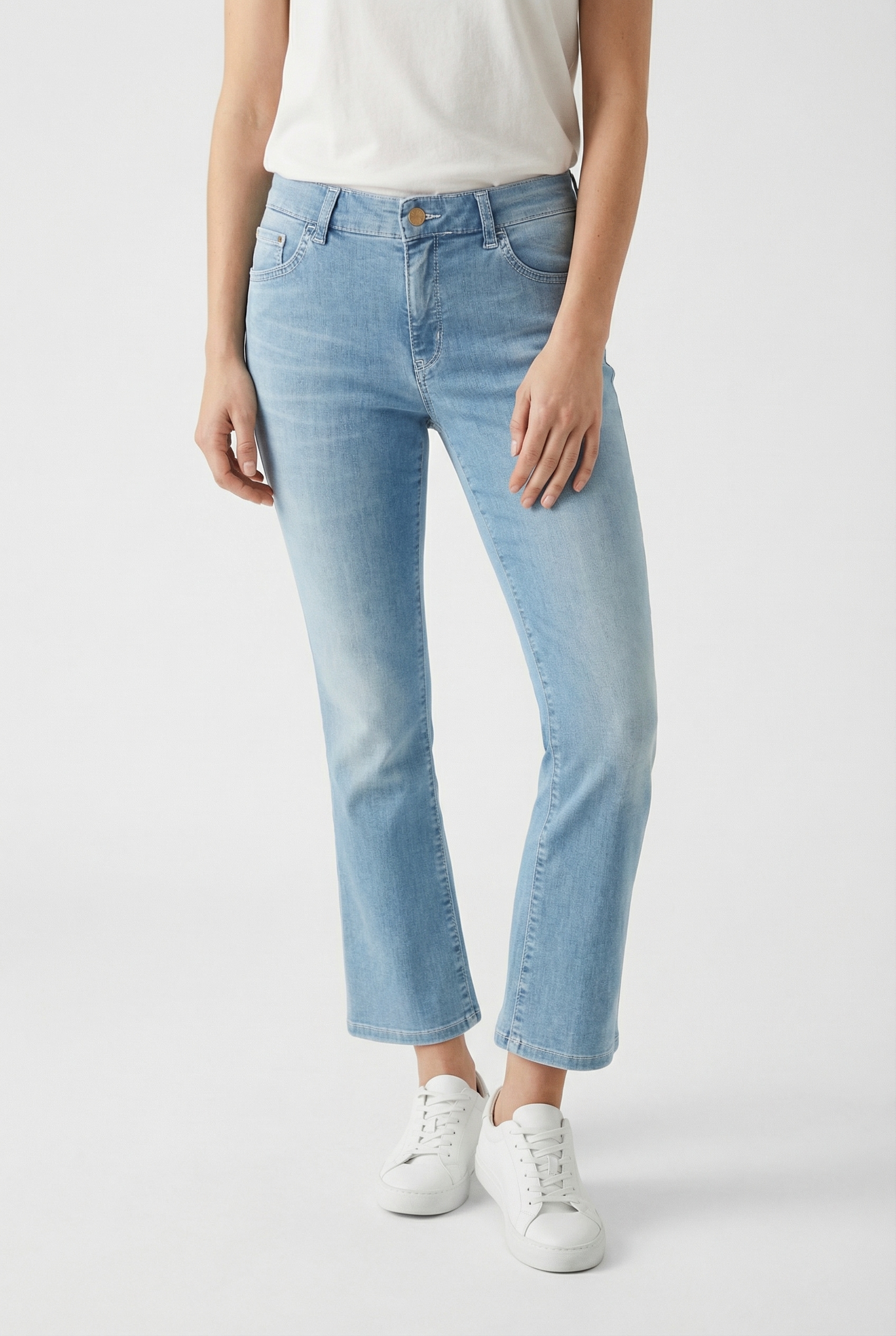 MAC Jeans 3/4 »Dream Kick« Saum modisch verkürzt und leicht ausgestellt