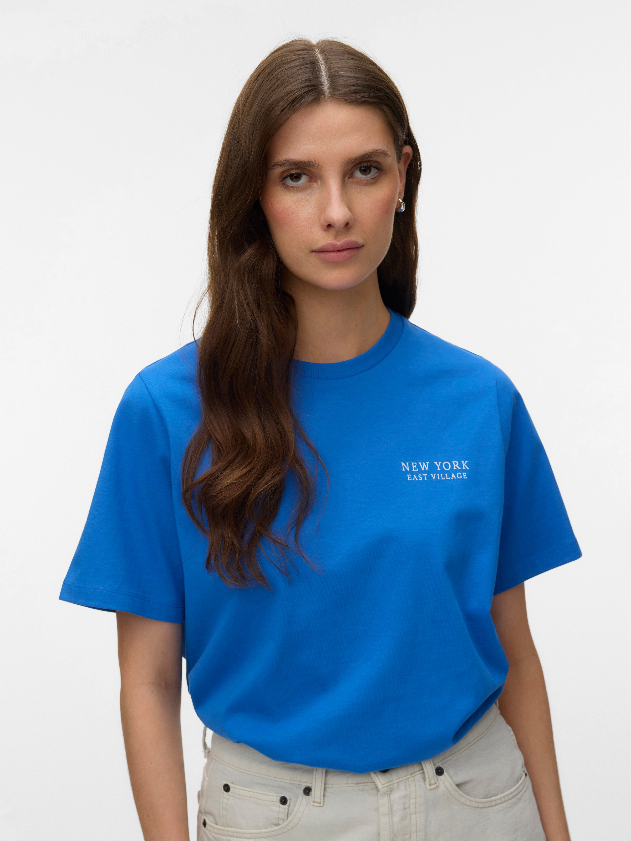 Image of Vero Moda Kurzarmshirt "VMYVONNE CATY SS TOP BOX JRS" mit Rückenprint