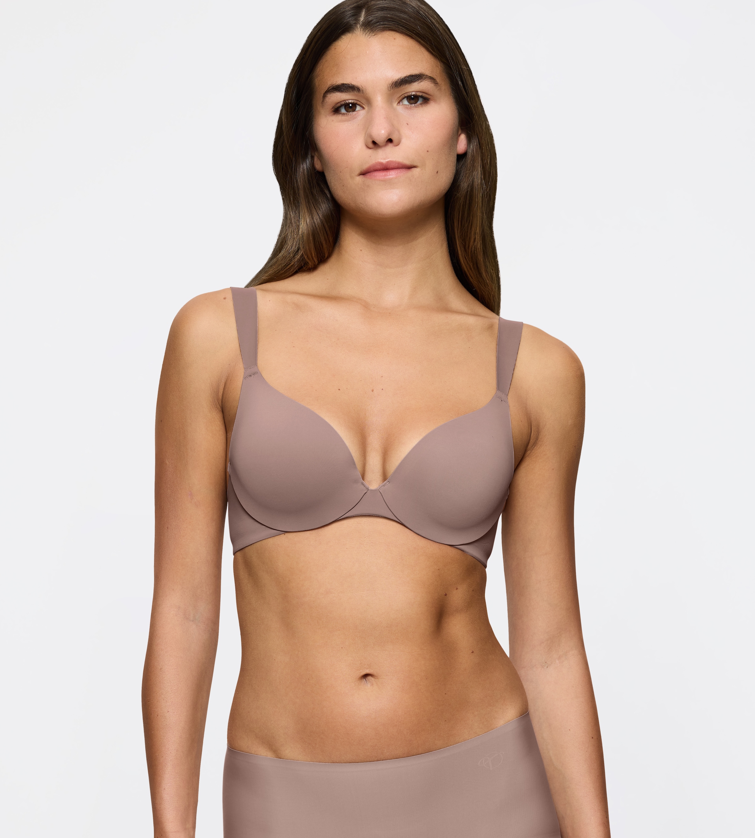 Triumph Soutien-gorge à armatures »Body Make-Up Illusion« mit tiefem Dekolleté, gepolsterte Cups, Komfort-Bügel, Microfaser