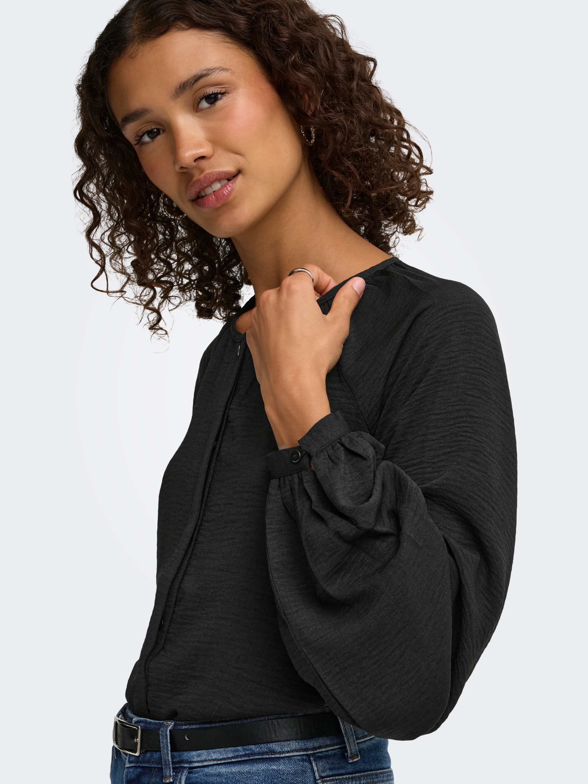 JDY Blouse à manches longues »JDYDIVYA LIFE L/S O-NECK SHIRT WVN« Polyester