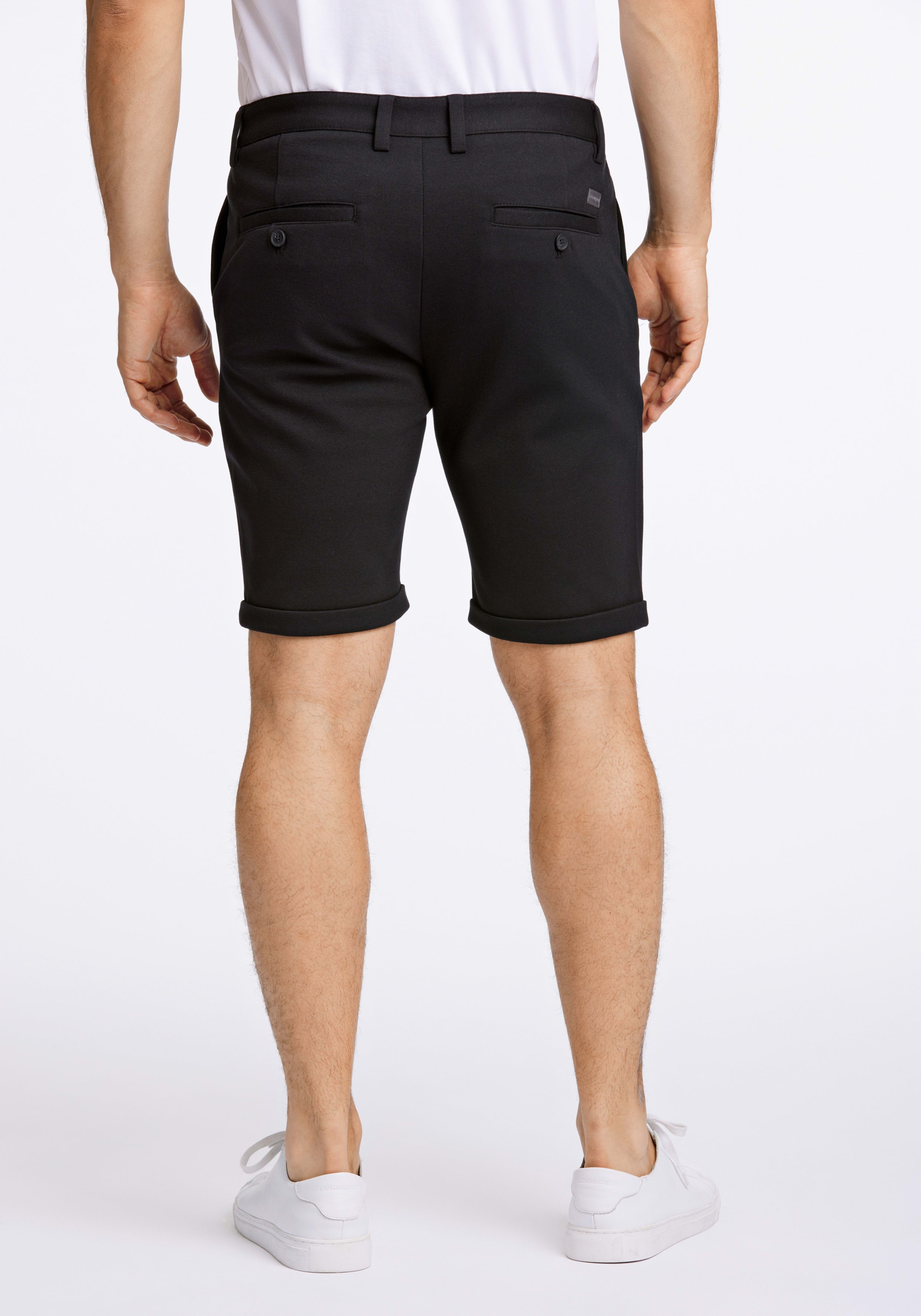 LINDBERGH Short en chino  en Slim Fit avec viscose et stretch