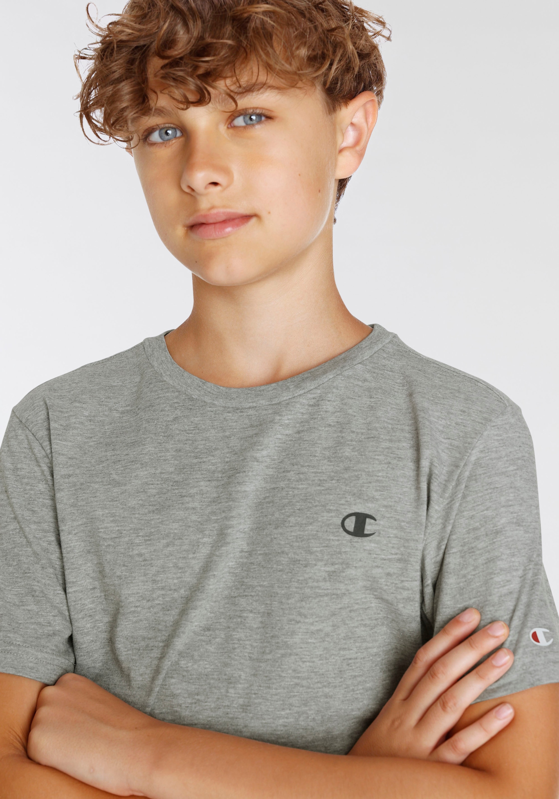 Trendige Champion T-Shirt »Basic 2pack Crew-Neck - für Kinder«, (Packung, 2  tlg.) ohne Mindestbestellwert bestellen