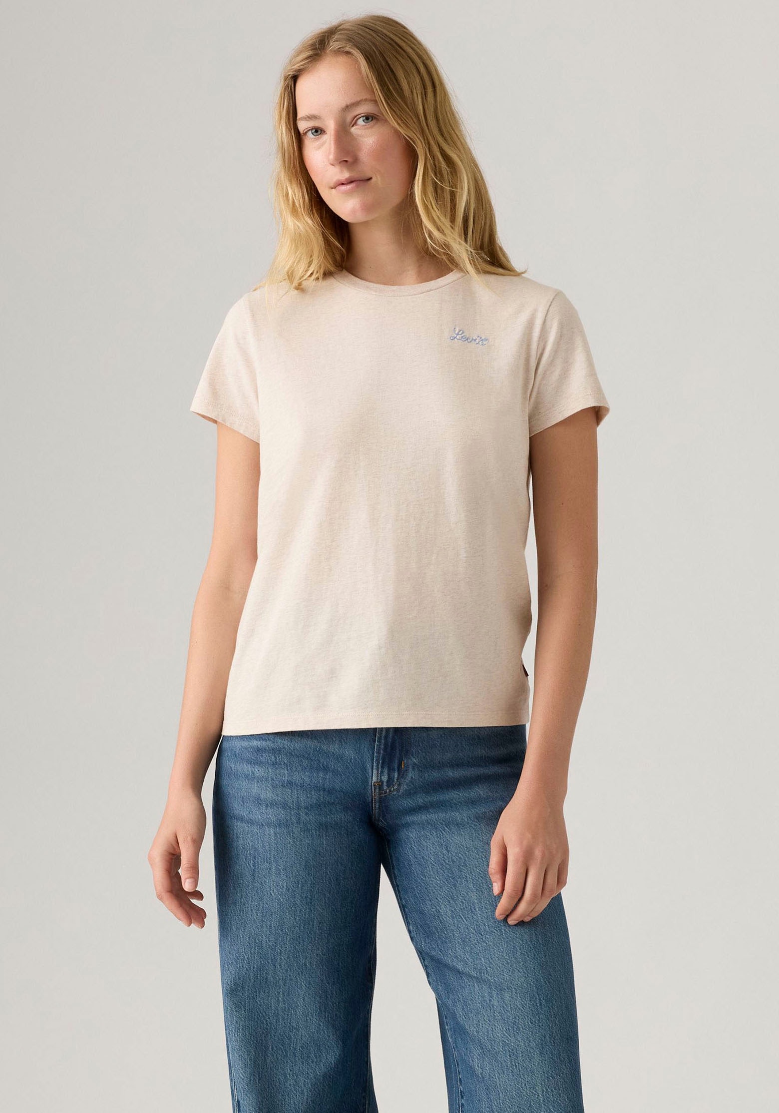 Image of Levis T-Shirt "THE PERFECT TEE" mit Batwing-Logoprint