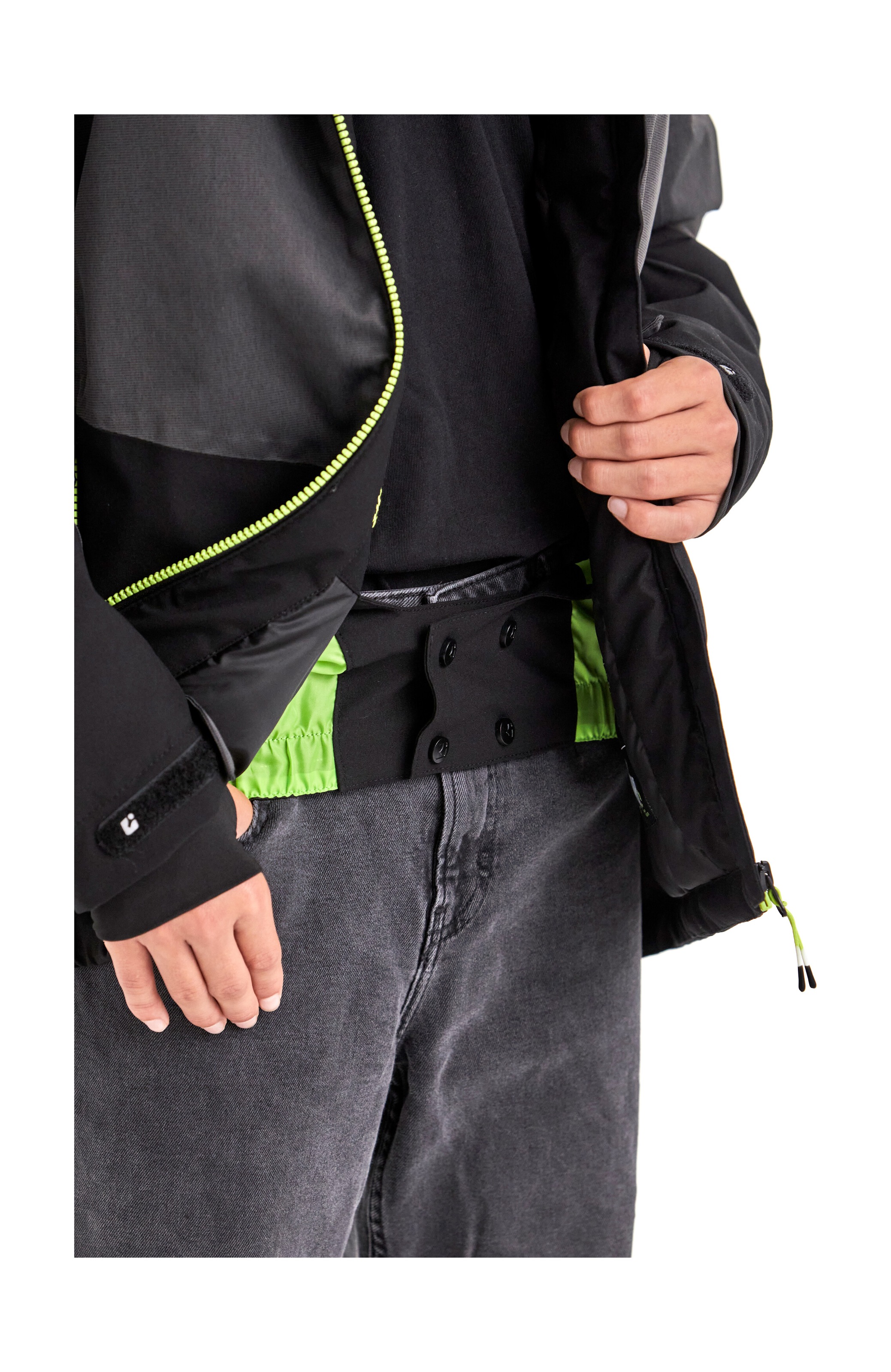 Killtec Skijacke »KSW 161 BYS SKI JCKT«, Wasserdichte, atmungsaktive Skijacke mit abnehmbarer Kapuze