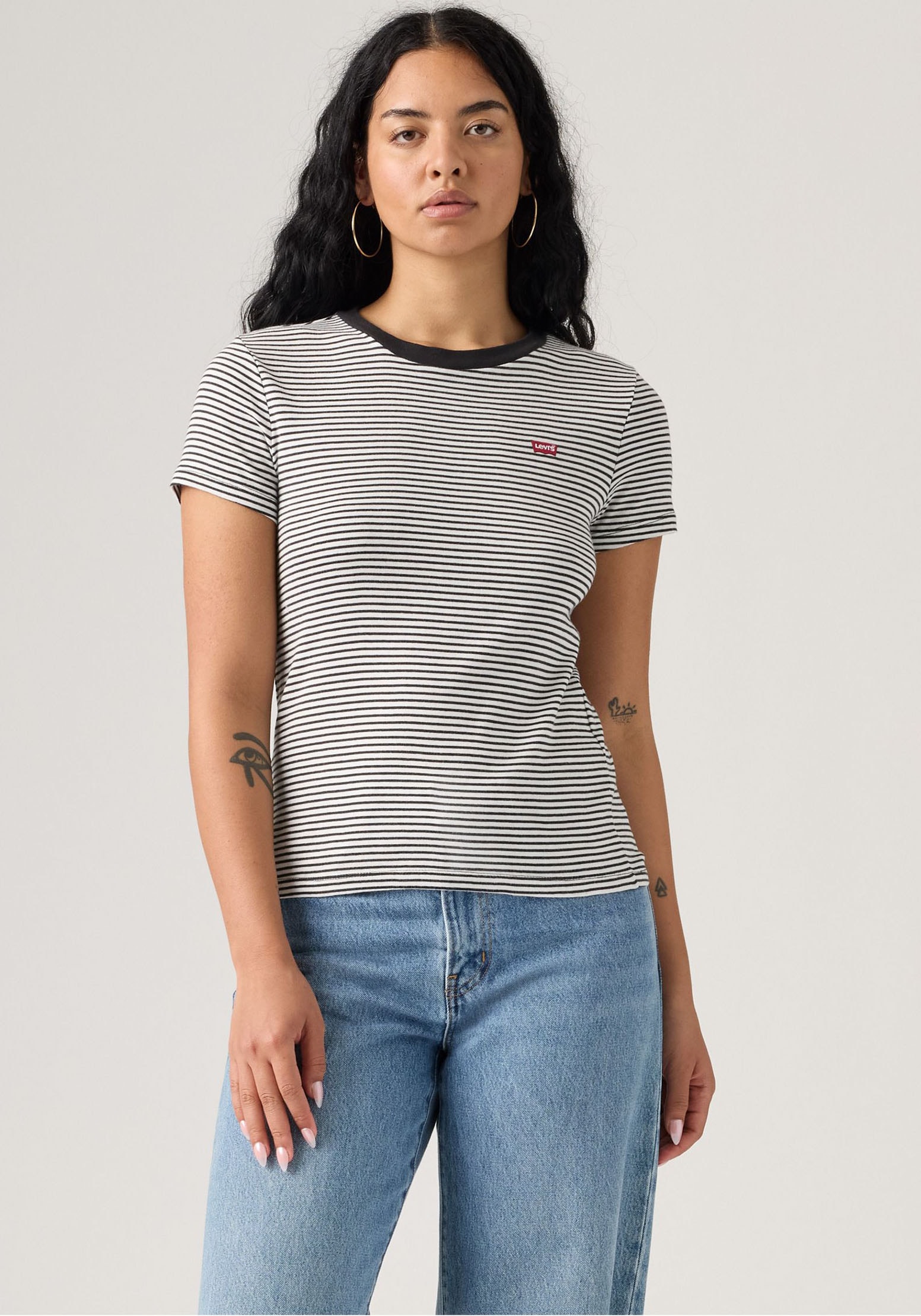 Image of Levis T-Shirt "Mini-Logo" Packung, 2 Stk. mit kleiner Markenlogo-Stickerei auf der Brust