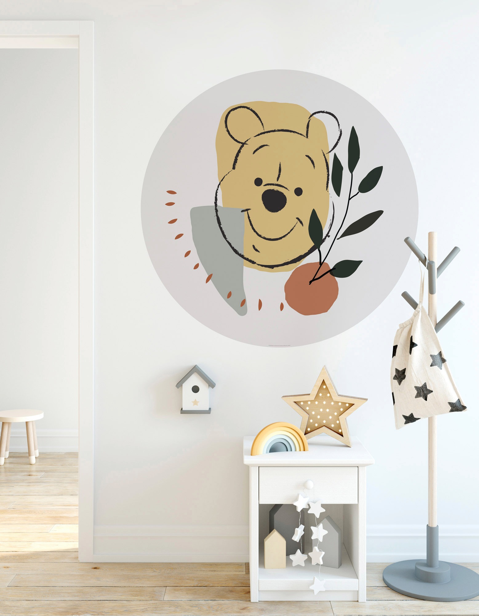 Komar Fototapete "Vlies selbstklebend - Winnie the Pooh Smile - Größe 125 x 125 cm" bedruckt glatt Kinderzimmer