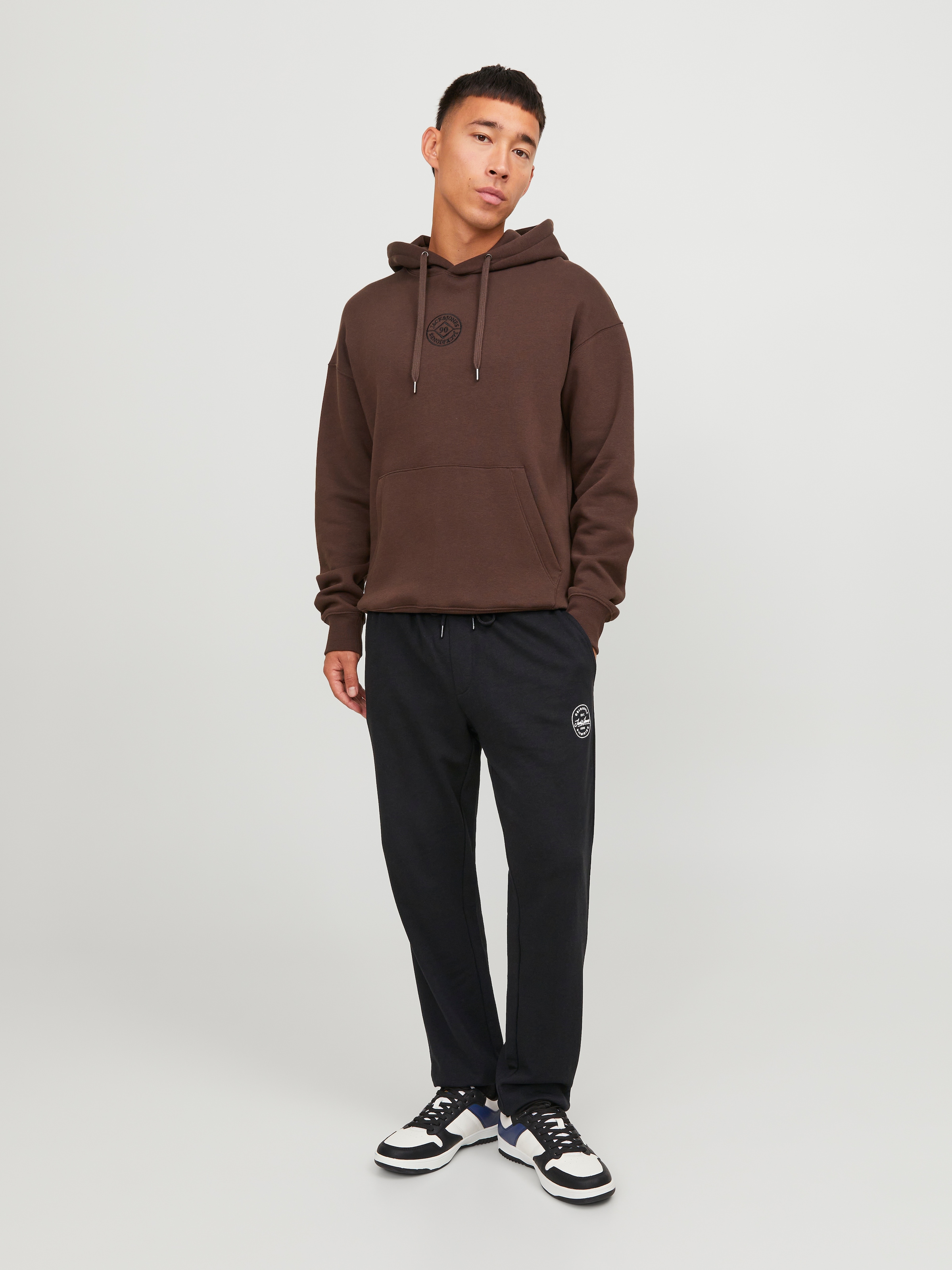 Jack & Jones Pantalon sweat »JPSTGORDON Jogpants mit Kordelzug und bequemem Schnitt«  uni, à la mode, confortable, coton