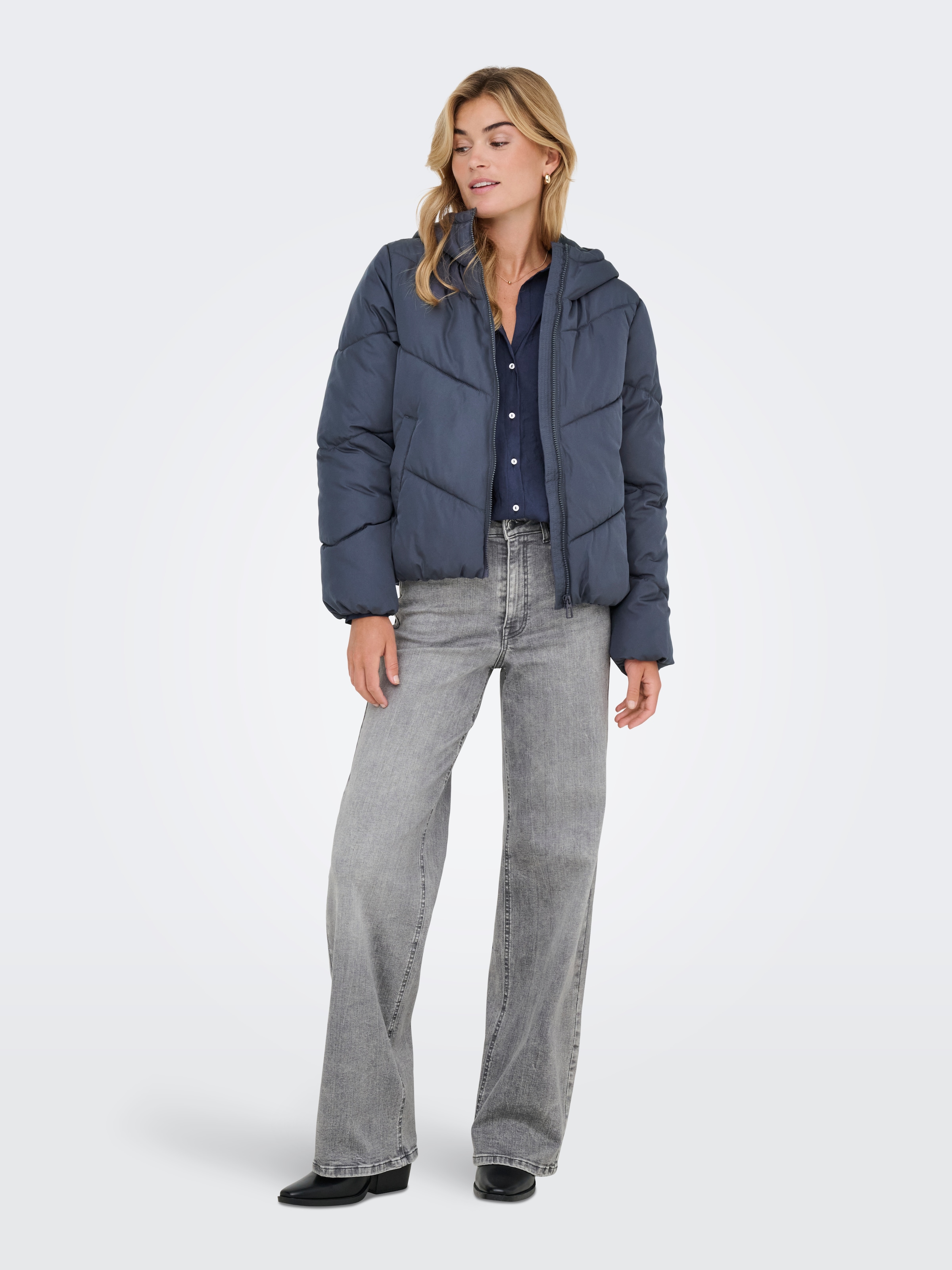 ONLY Steppjacke »ONAGNETE PUFFER HOOD JACKET OTW ZL«, mit Kapuze