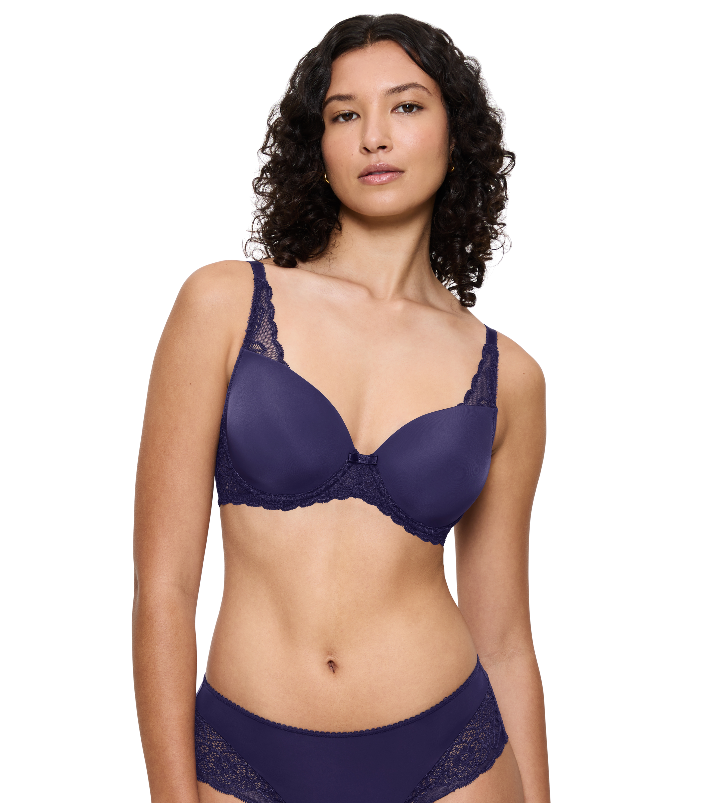 Triumph Bügel-BH »Amourette Spotlight WHP X«, florales Spitzen-Design, leichte Polsterung, formende Bügel