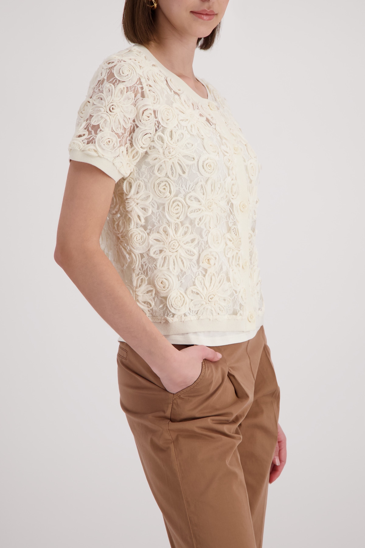 Monari Veste en tricot »Jacke Strickjacke Spitze« Regular fit mit Spitzendetails