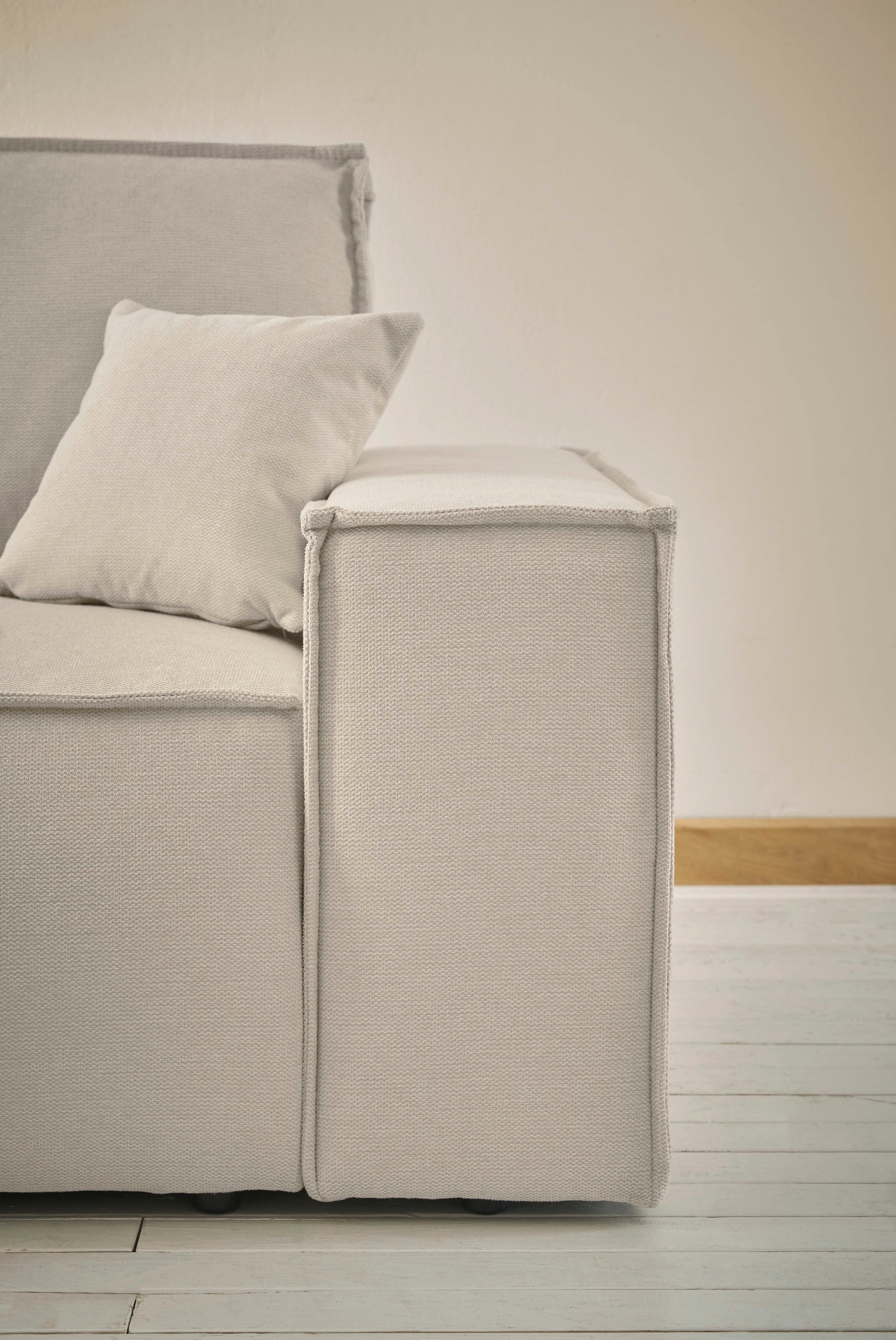 andas Canapé d'angle »FINNLEY Schlafsofa 267 cm, L-Form mit Schlaffunktion & Bettkasten« verfügbar in den Stoffqualitäten Bouclé, Struktur fein und Mega Cord