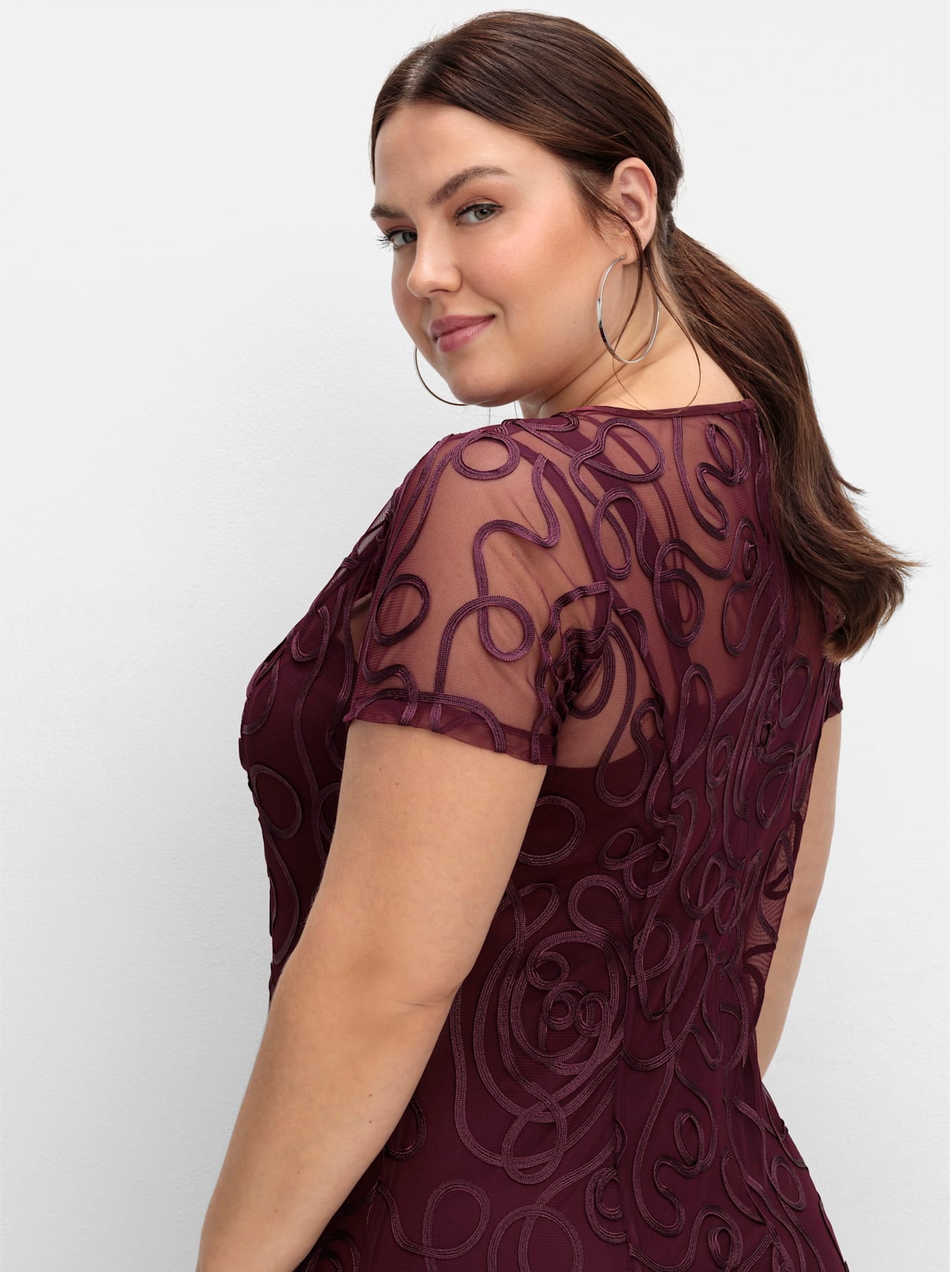 Sheego Spitzenkleid »Spitzenkleid«