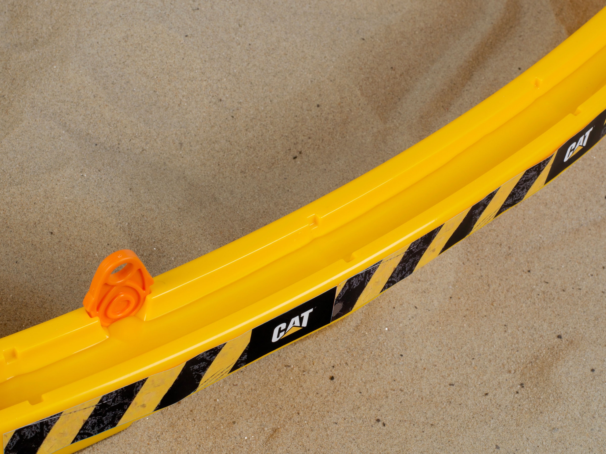 Klein Spielzeug-Radlader »Caterpilar CAT Sandbaustelle Mega«, (Set, 28 tlg.), mit 3 Cat® Fahrzeugen; Made in Germany
