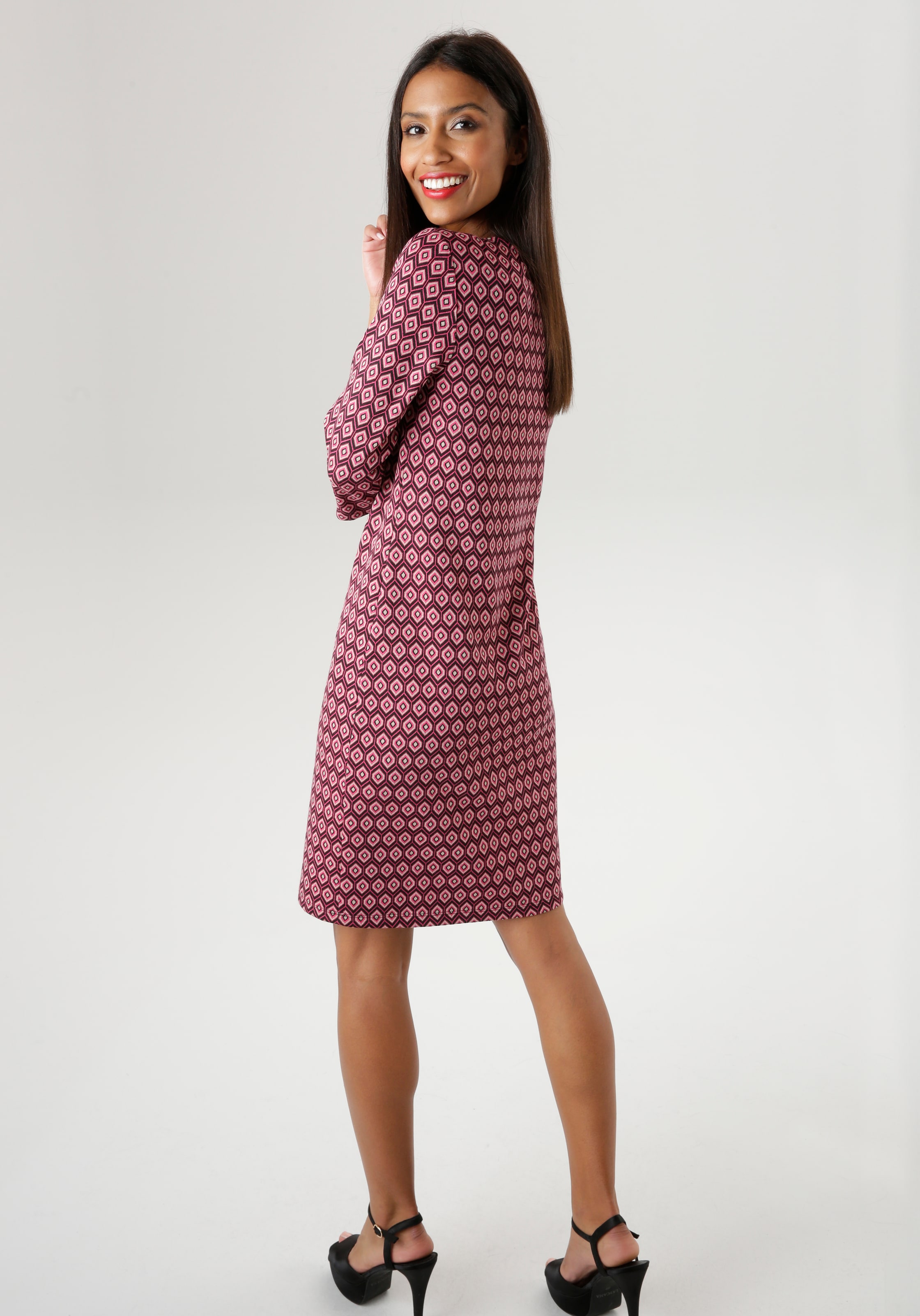 Aniston SELECTED Jerseykleid, mit trendy Retromuster - NEUE KOLLEKTION