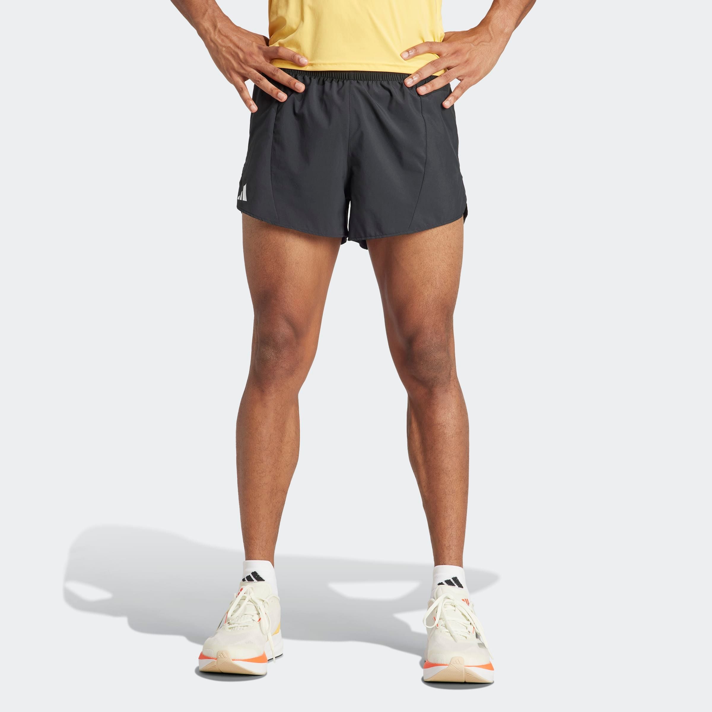 Image of adidas Performance Laufshorts "ADIZERO E SHORT" Die Laufshorts ist mit einem integrierten Innenslip ausgestattet.
