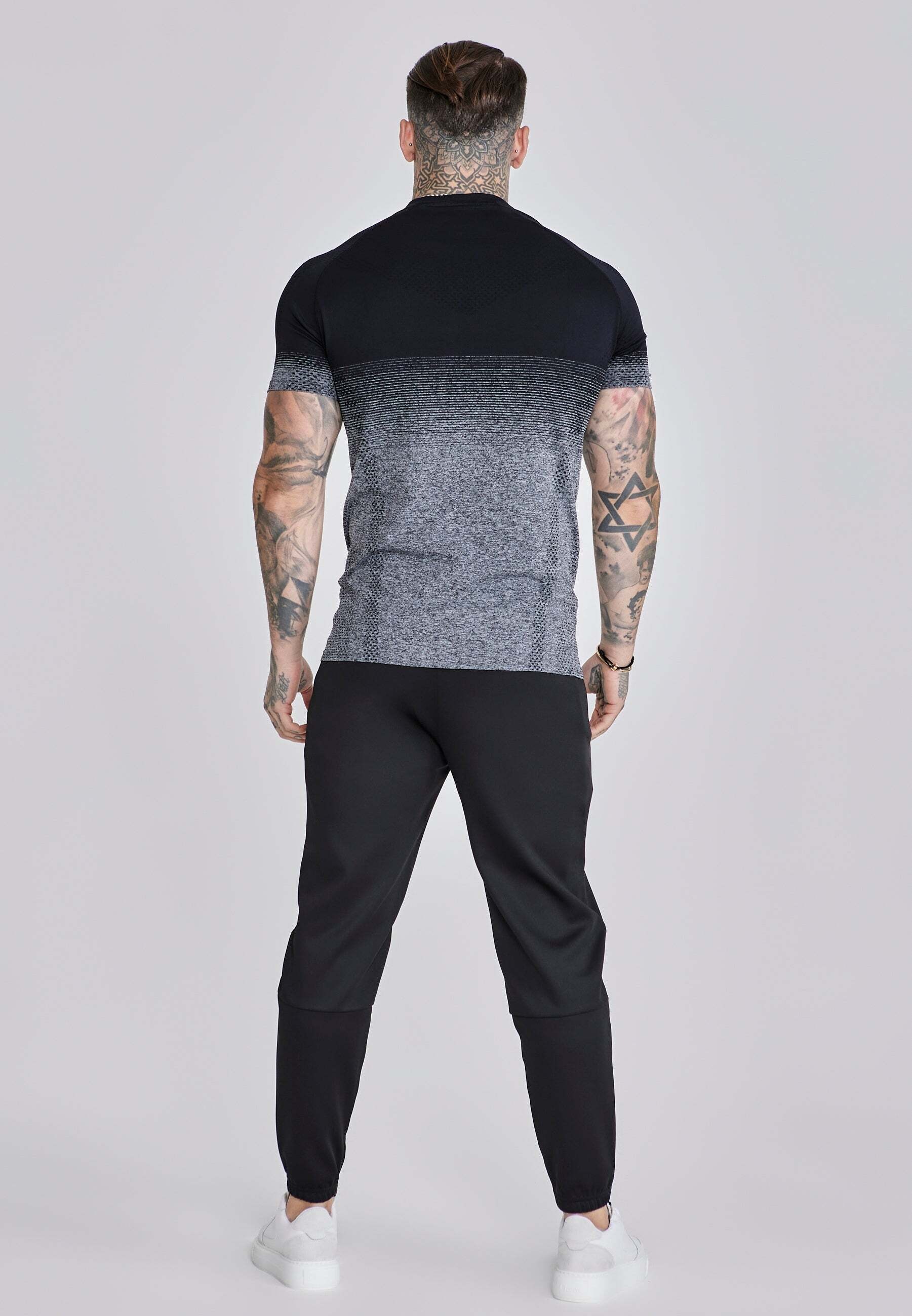 Siksilk Sweatpants »Siksilk Jogginghose Tapered Joggers«