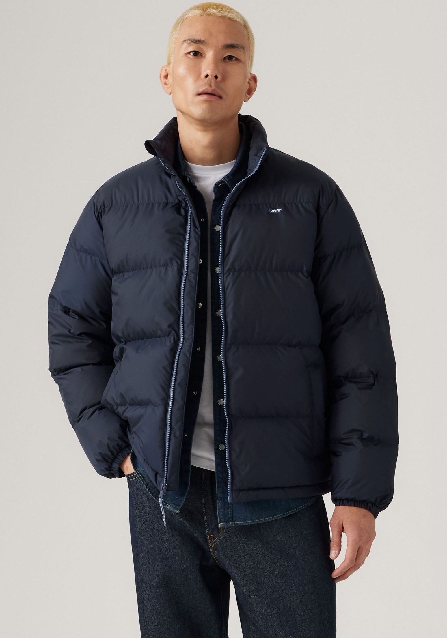 Image of Levis Steppjacke "PIEDMONT SHORT PUFFER" ohne Kapuze mit Reissverschluss und Stehkragen