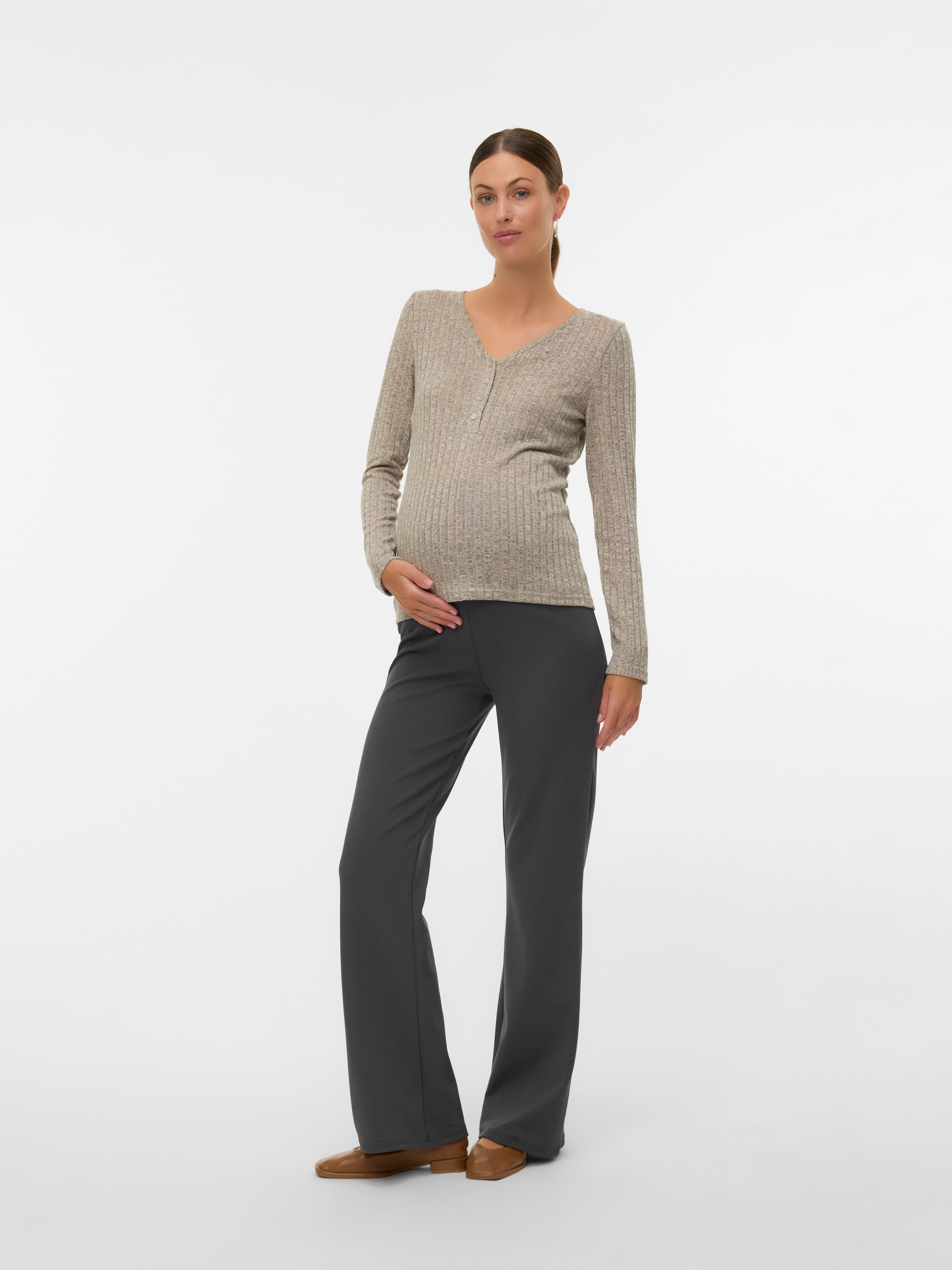 Mamalicious T-shirt de grossesse »MLPAMMIE LIA LS JRS TOP 2F NOOS« Materialmix, eng anliegend