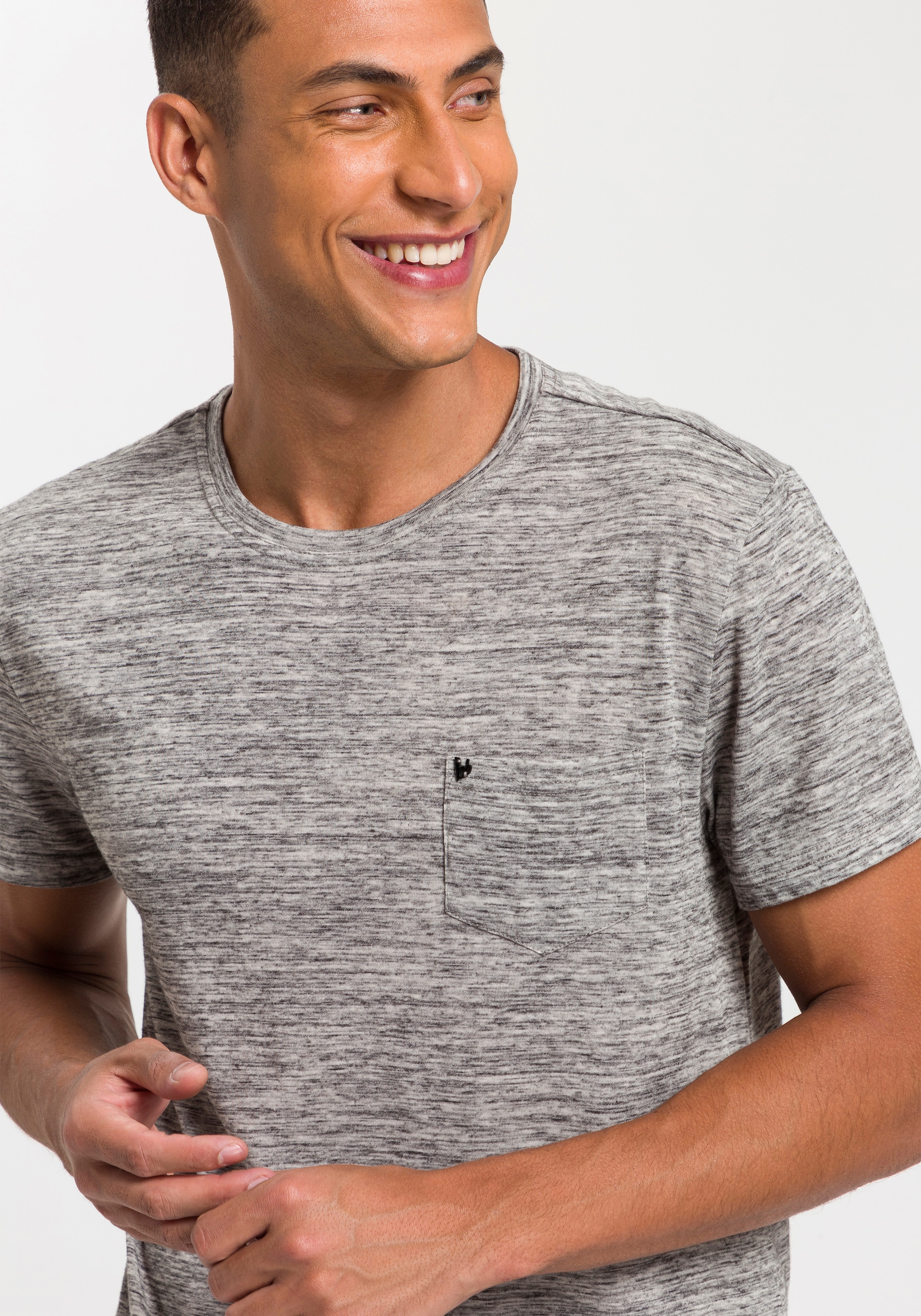 Bruno Banani T-Shirt, Kurzarm, Slim Fit, unifarben, Rundhalsausschnitt
