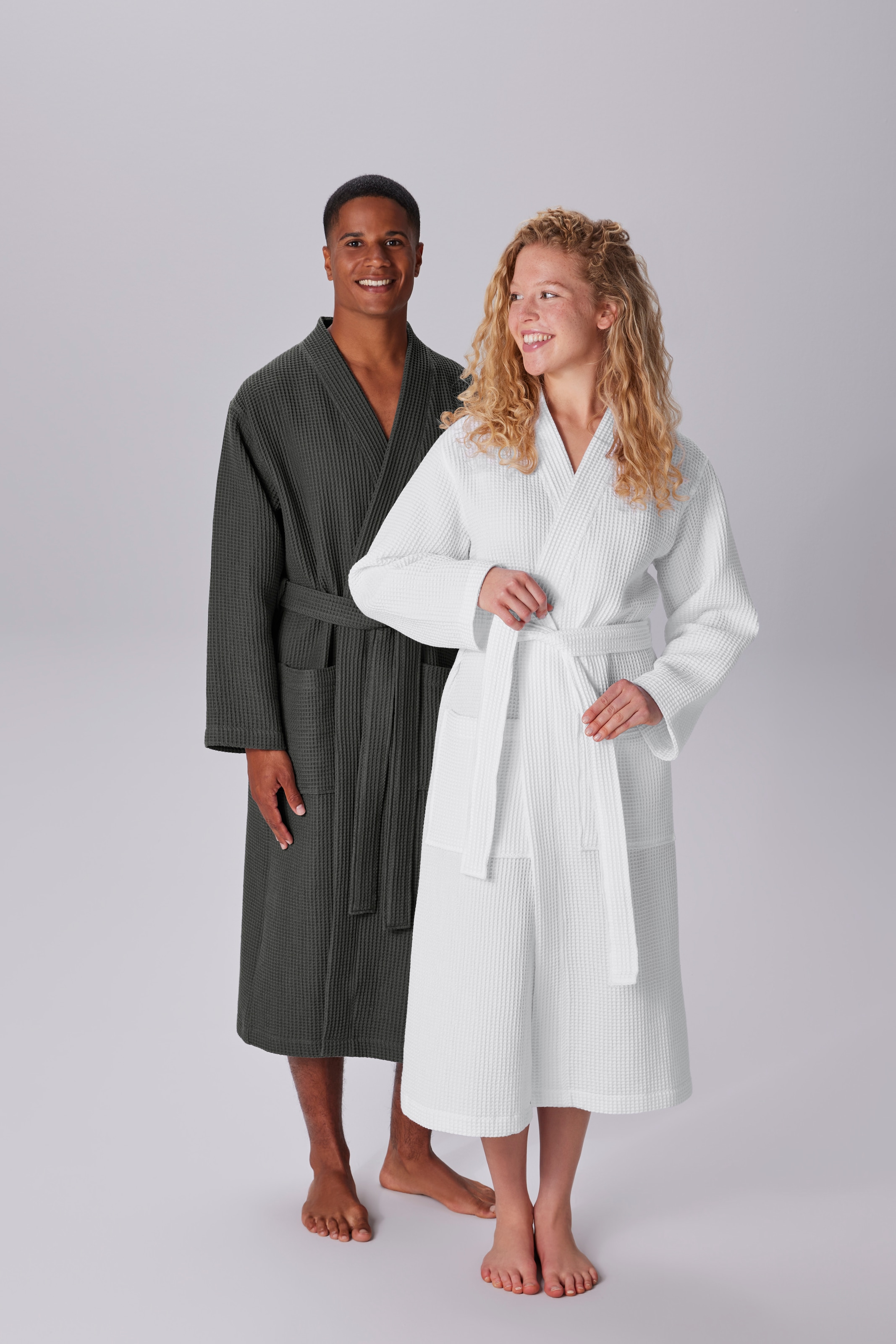 my home Unisex-Bademantel »Inga, ideal für Sauna & Spa, Hotelbademantel, Morgenmantel«, (1 St.), Waffelpiqué, kleines Packmass, Taschen, Damen & Herren, S-3XL