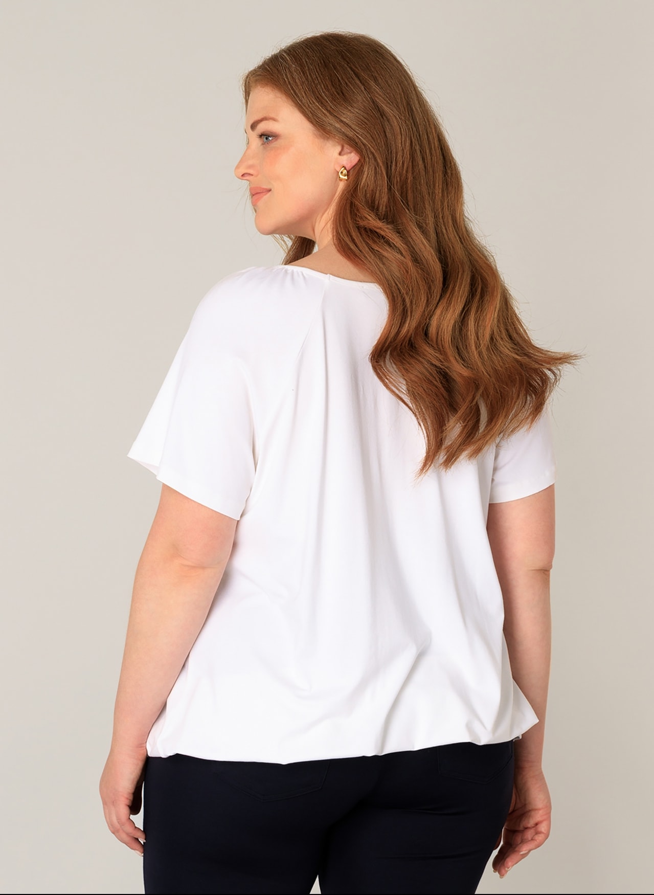 Base Level Curvy Ballonshirt »Yoni«, mit gerafftem Rundhalsausschnitt