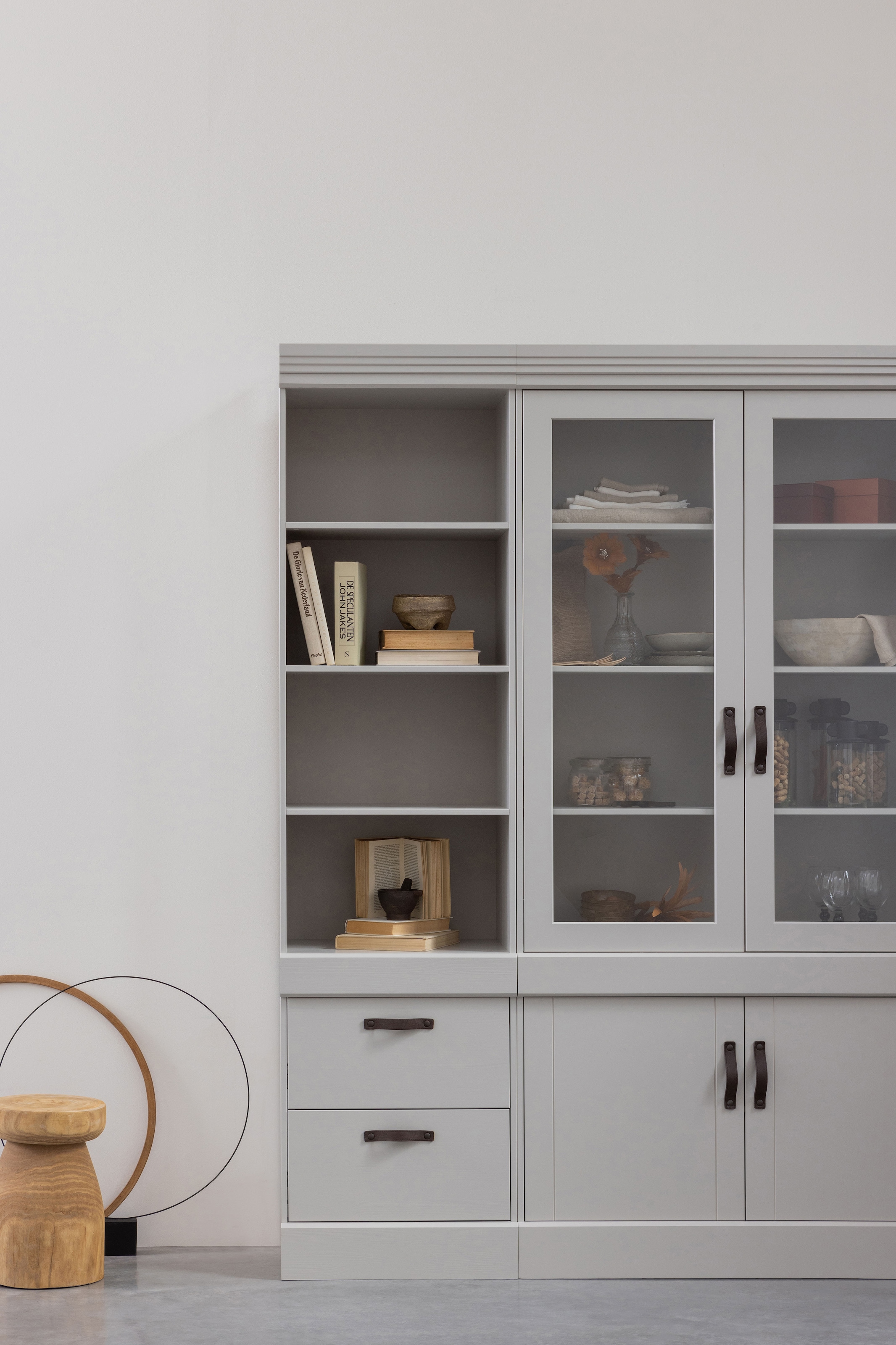 WOOOD Hocker »Bink aus Paulowniaholz mit natürlicher Oberfläche Ø 28 x H 40 cm« Pfleiglicht, Vollstandig montiert geliefert, Tragkraft 20 kg