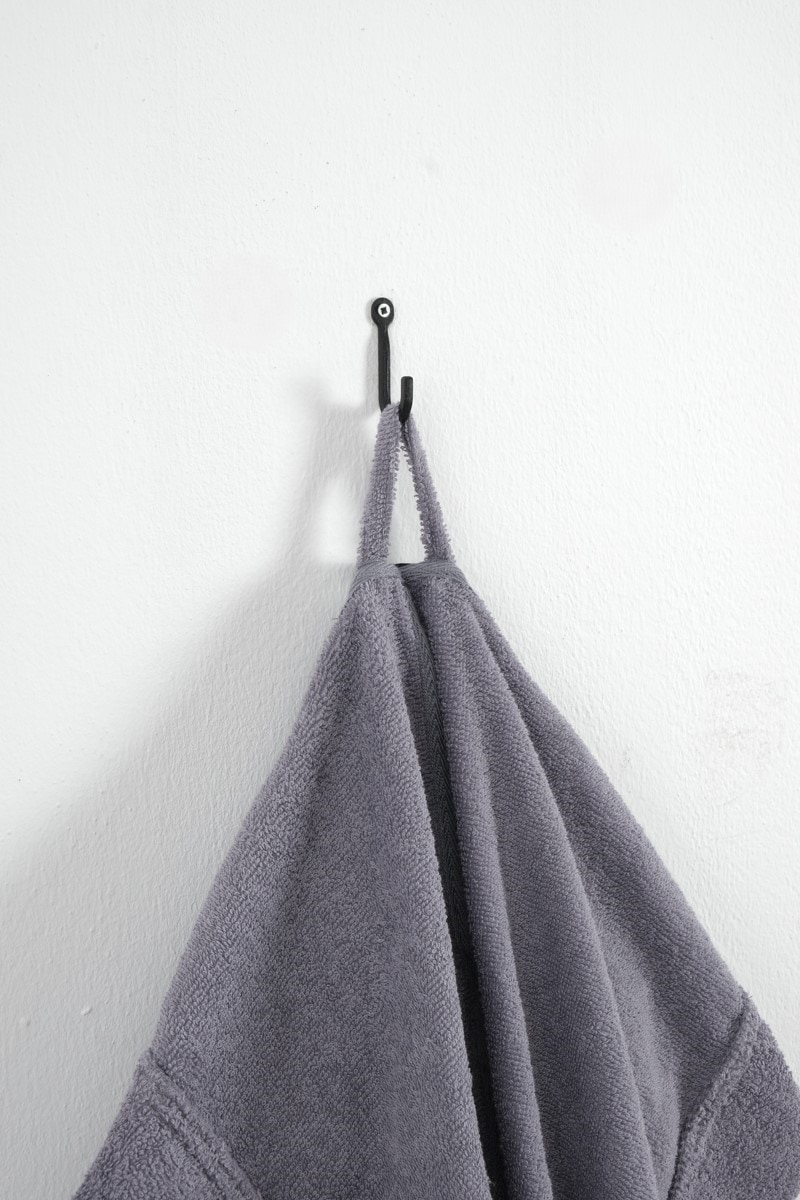 Bruno Banani Damenbademantel »Clement, ideal für Sauna & Spa, Hotelbademantel, Morgenmantel« 1 Stk. 100% Baumwolle, einfarbig, glänzende Streifen-Bordüre, Taschen, XS-3XL