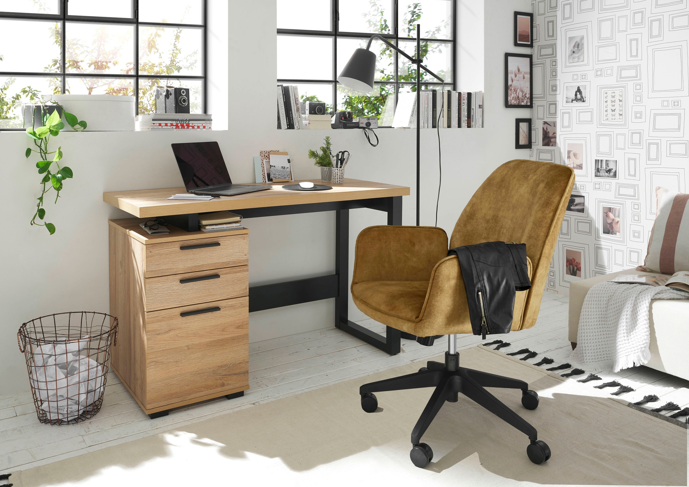 MCA furniture Schreibtischstuhl »O-Ottawa«, Stoffbezug, Velvet, Bürostuhl mit Komfortsitzhöhe stufenlos verstellbar