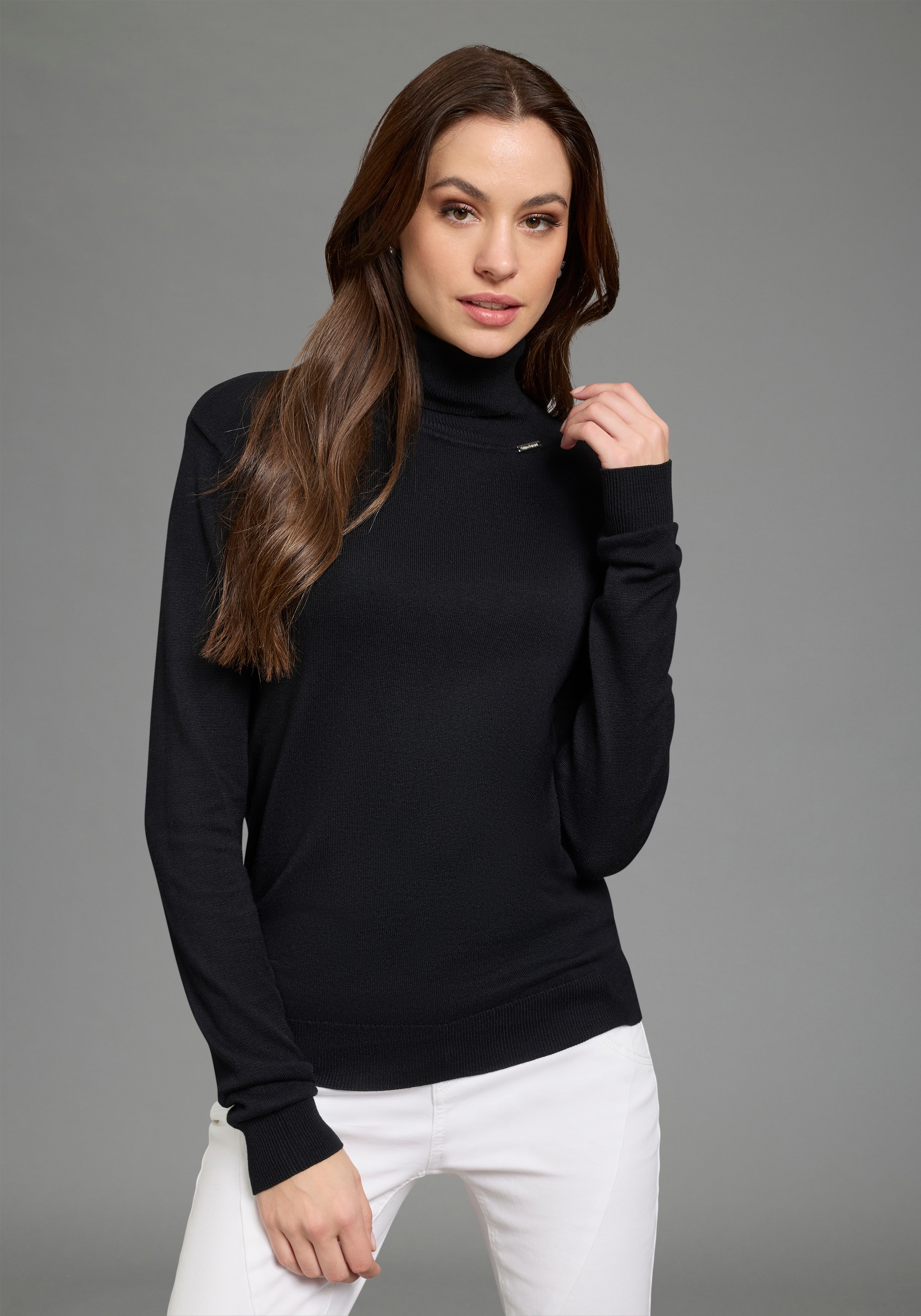 Image of Bruno Banani Rollkragenpullover mit Metalllogo