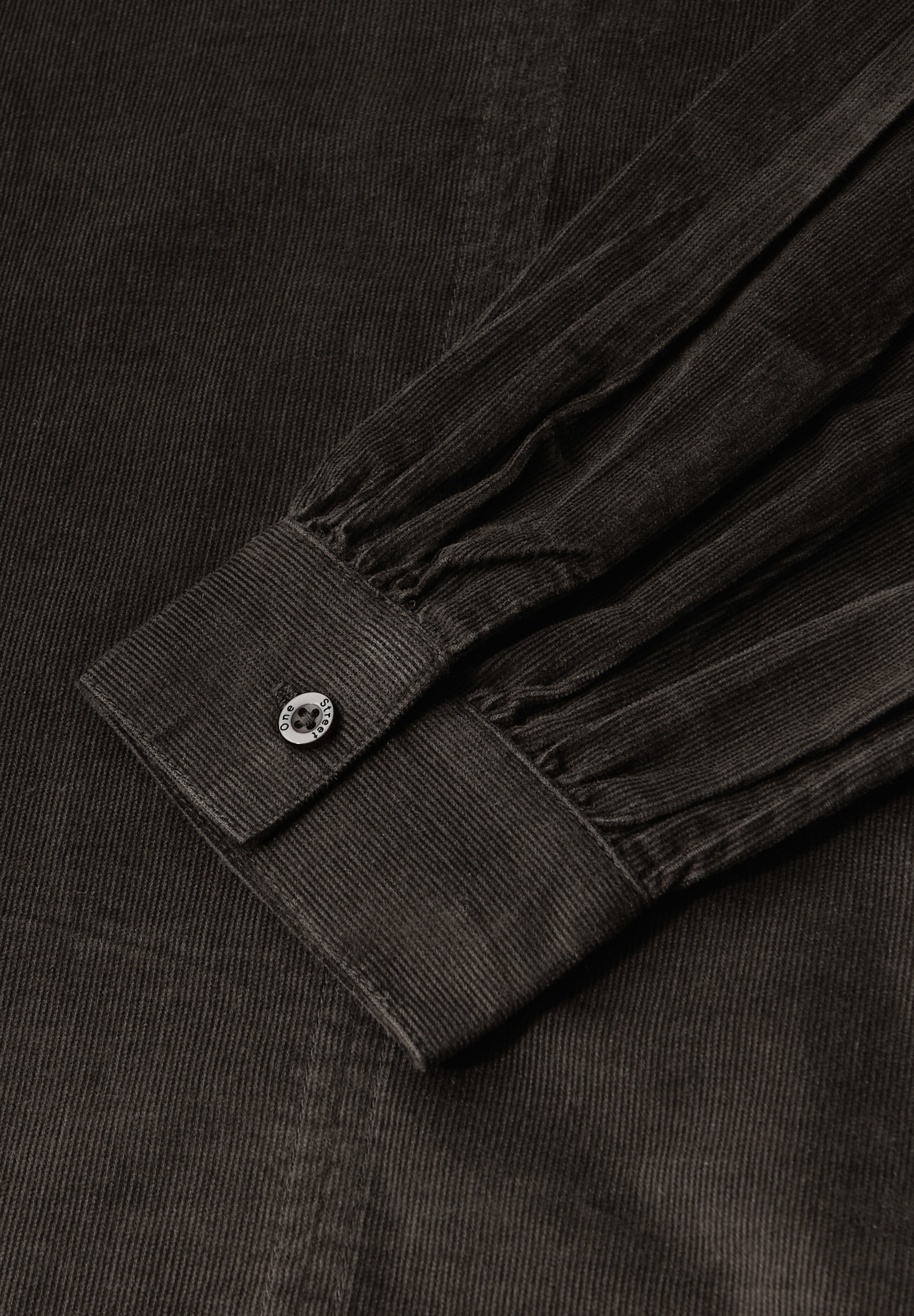 STREET ONE Langarmbluse mit geschlitztem Rundhalsausschnitt