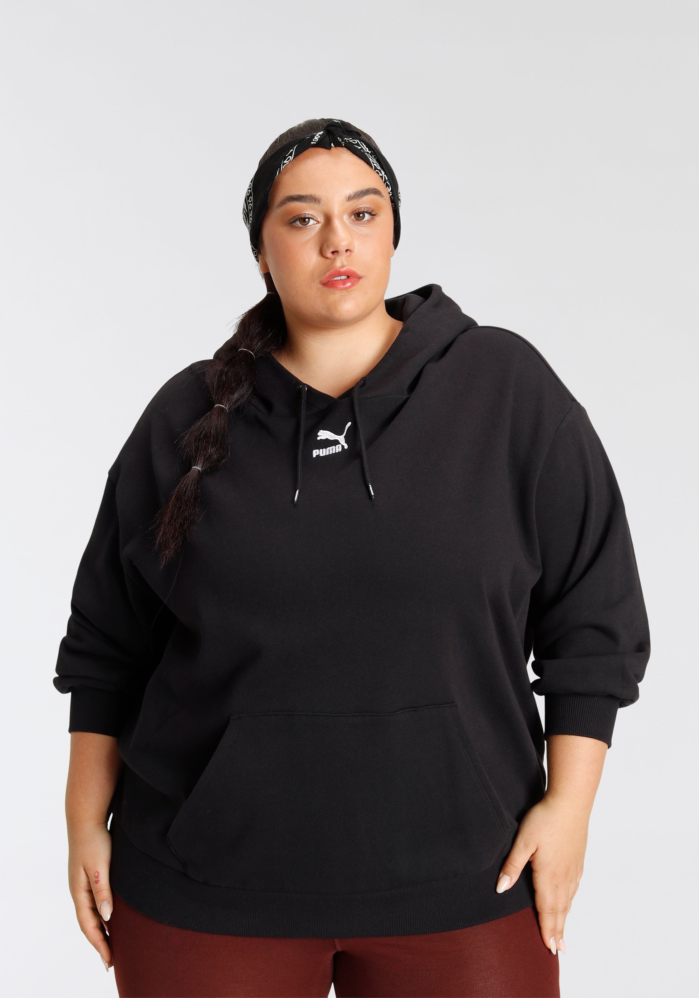 Image of PUMA Kapuzensweatshirt »Classics Oversized Hoodie PLUS« bei Ackermann Versand Schweiz