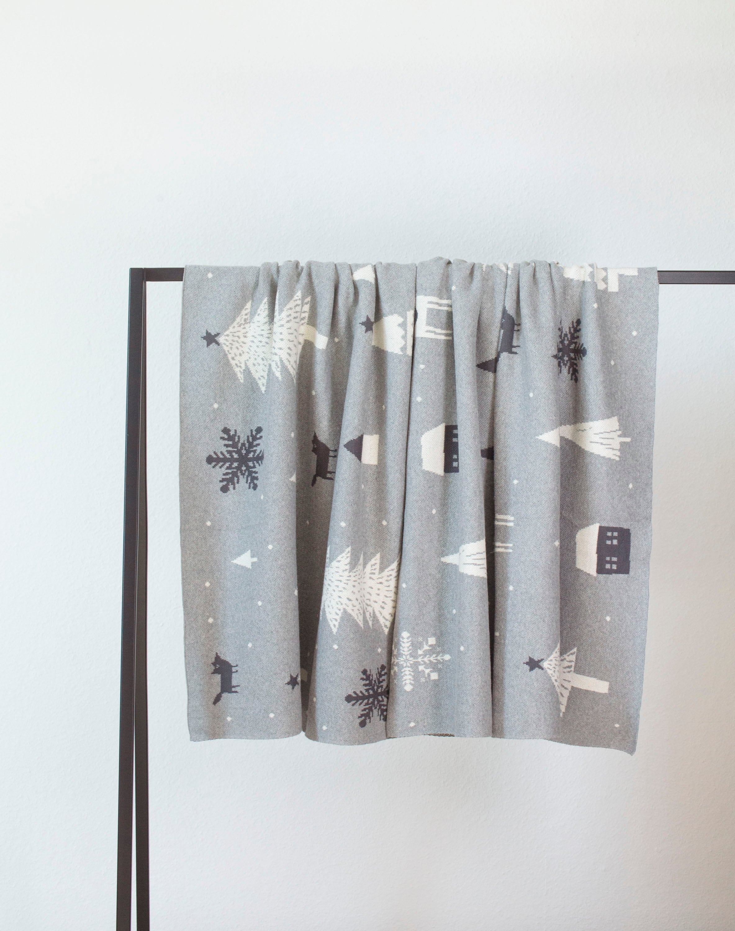 TOM TAILOR HOME Wohndecke »Scandinavian«, mit scandinavischem Wintermotiven, Kuscheldecke