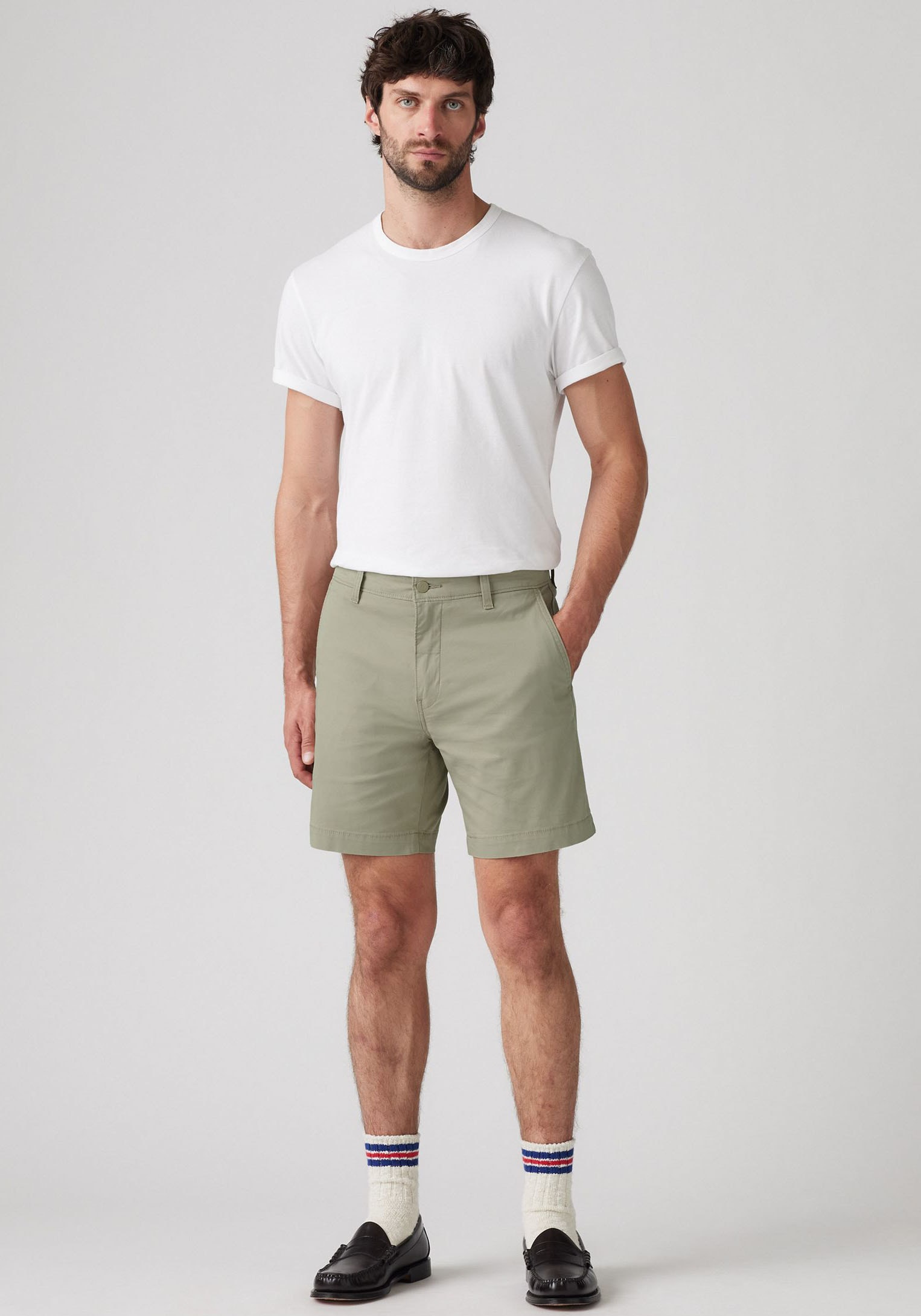 Levi's® Chinoshorts »XX CHINO SHORT II«, Sommerhose mit Logobadge