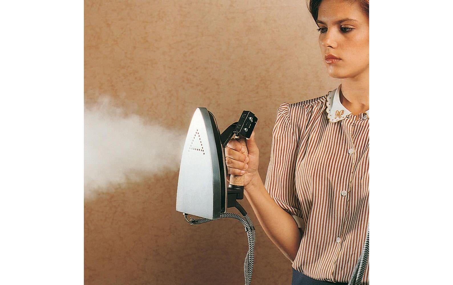 Polti Dampfbügelstation »Vaporella 2H Professional« 1.300 ml Wassertank